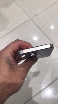 آيفون ١٥ برو ماكس • ٢٥٦ • بطارية ٨٧٪