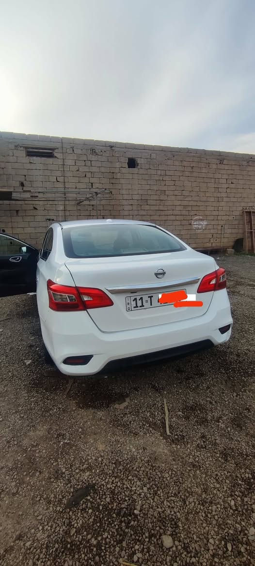 سنترا موديل ١٨ بسمي رقم بغداد سنوية مجددة لل٣٠ 
مصبوغة عام محرك تبريد خير من الله الكير يحتاج تبديل دهن 
سعرها كلش مناسب للشراي 
وتساب ***********
مكان بعقوبة ديالى
