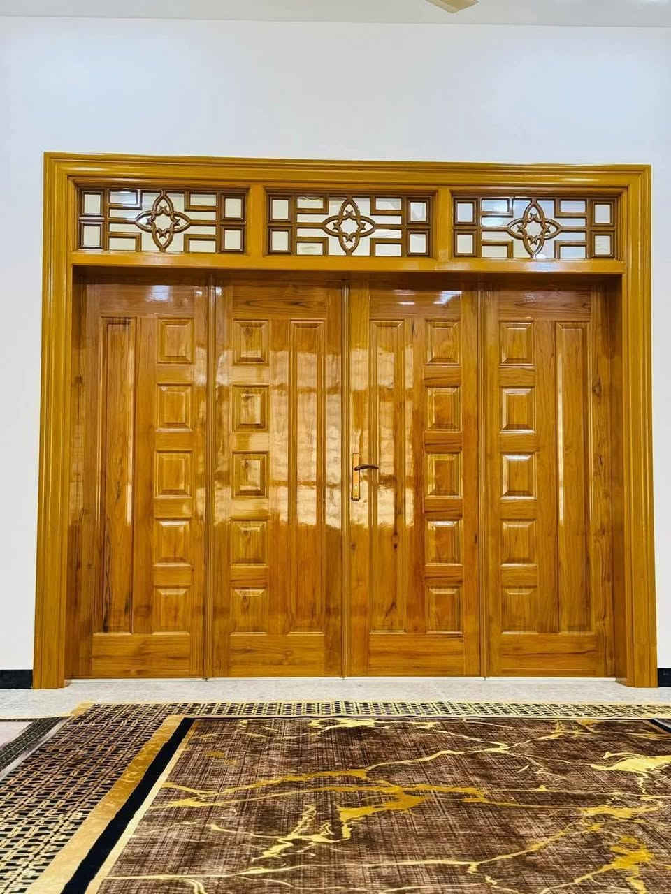 السلام عليكم اشتغل اكافت البوب النجاره والسوكيه والجراجيب العريضه وعادت البوب والغرف نوم تعبانه
ويرهم قسط حسب الطلب
*********** واتساب

