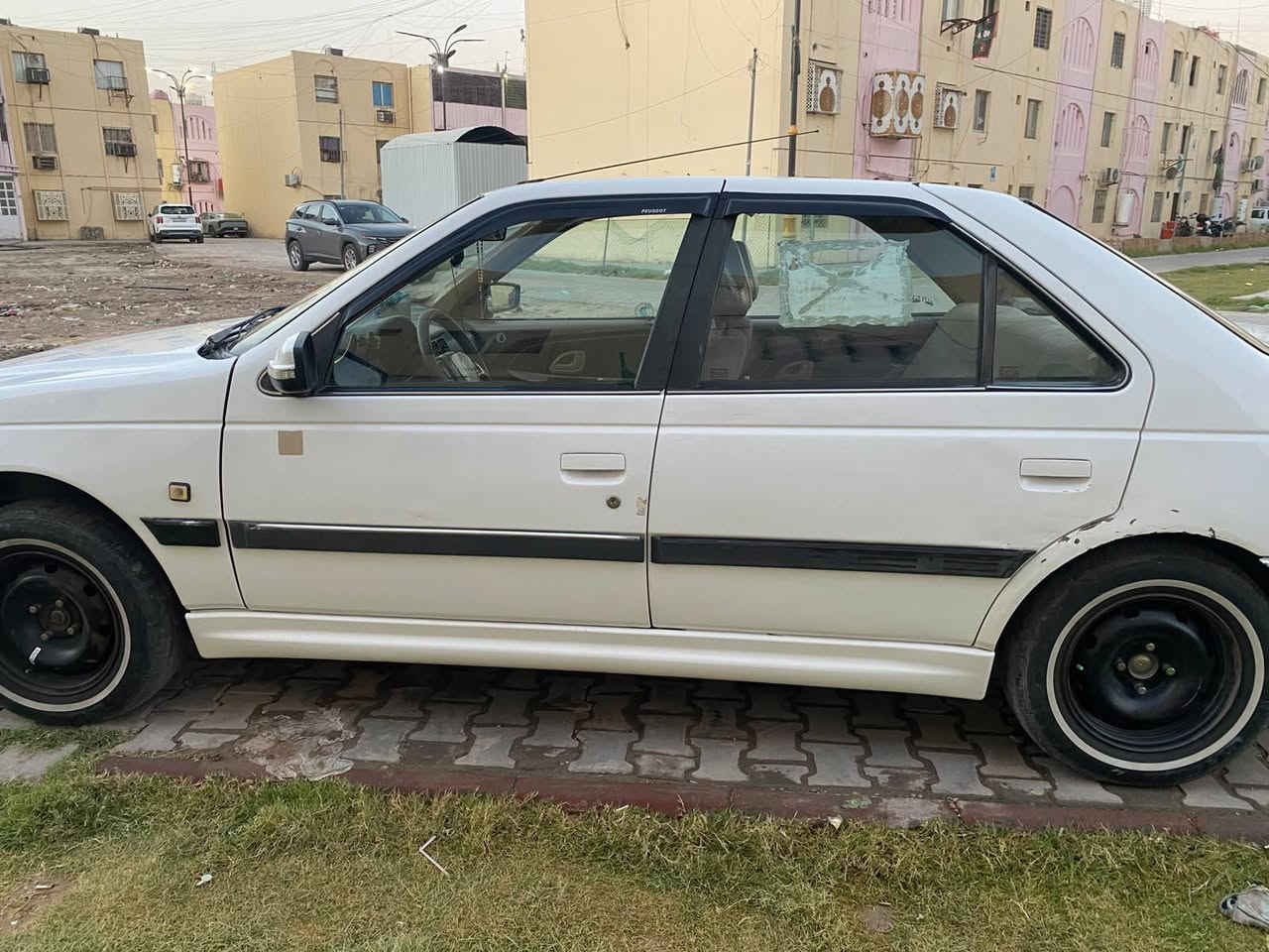 السلام عليكم
للبيع ببجو بارص موديل 2020
تحكم سترين اشاير مري
بيها منظومة غاز
سنوية لسنة 2030
بيها سونار 
السعر 63
***********
