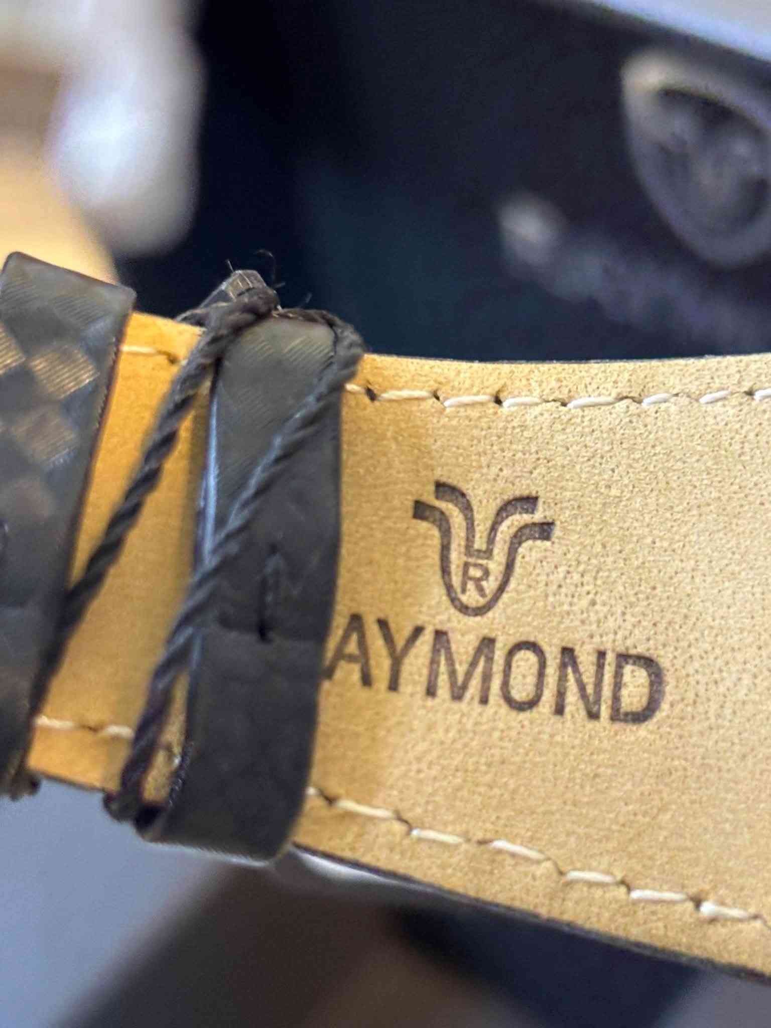 RAYMOND • إصدار خاص • مينا أسود
