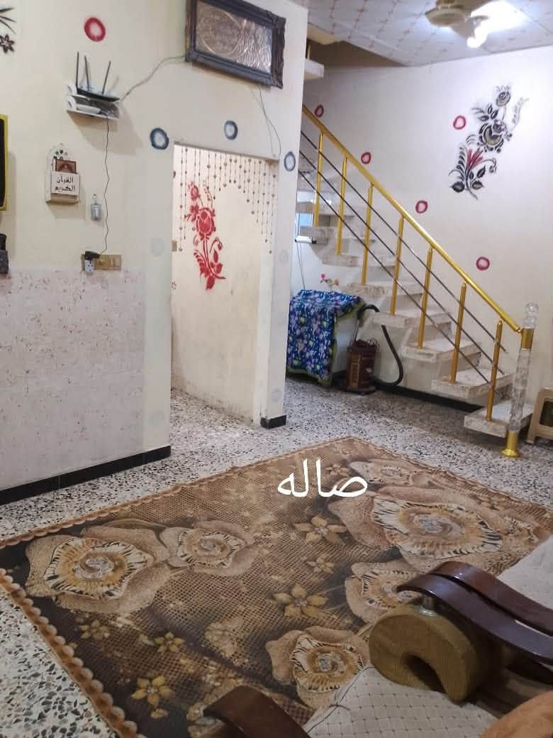 بيت بسعر مناسب
يــالله بيت 100 متر 
 ارخـص بيت مـقـارنـه بالمحيط فقط 17 مليون 
غــــرفـــه صــــالـــه اســـتــقــبــال مــطــبـــخ تـــخــاريـــج 
بيت جاهز ومناسب قرار محكمه خدمات متوفره ماء كهرباء مدارس 
عنوان البيت كوفه شارع المطار القديم قرب اسواق علي الطائي و الفرع الثاني يطلع على شارع المعمل بيت بمنطقة سكنيه مرتبه جداً 
السعر فقط ب 17 مليون 
للاسـتـفـسـار *********** واتــســاب +اتــصـال 

#مكتب_الحجيمي_للعقارات_قرب_صيدليه_الالفه
