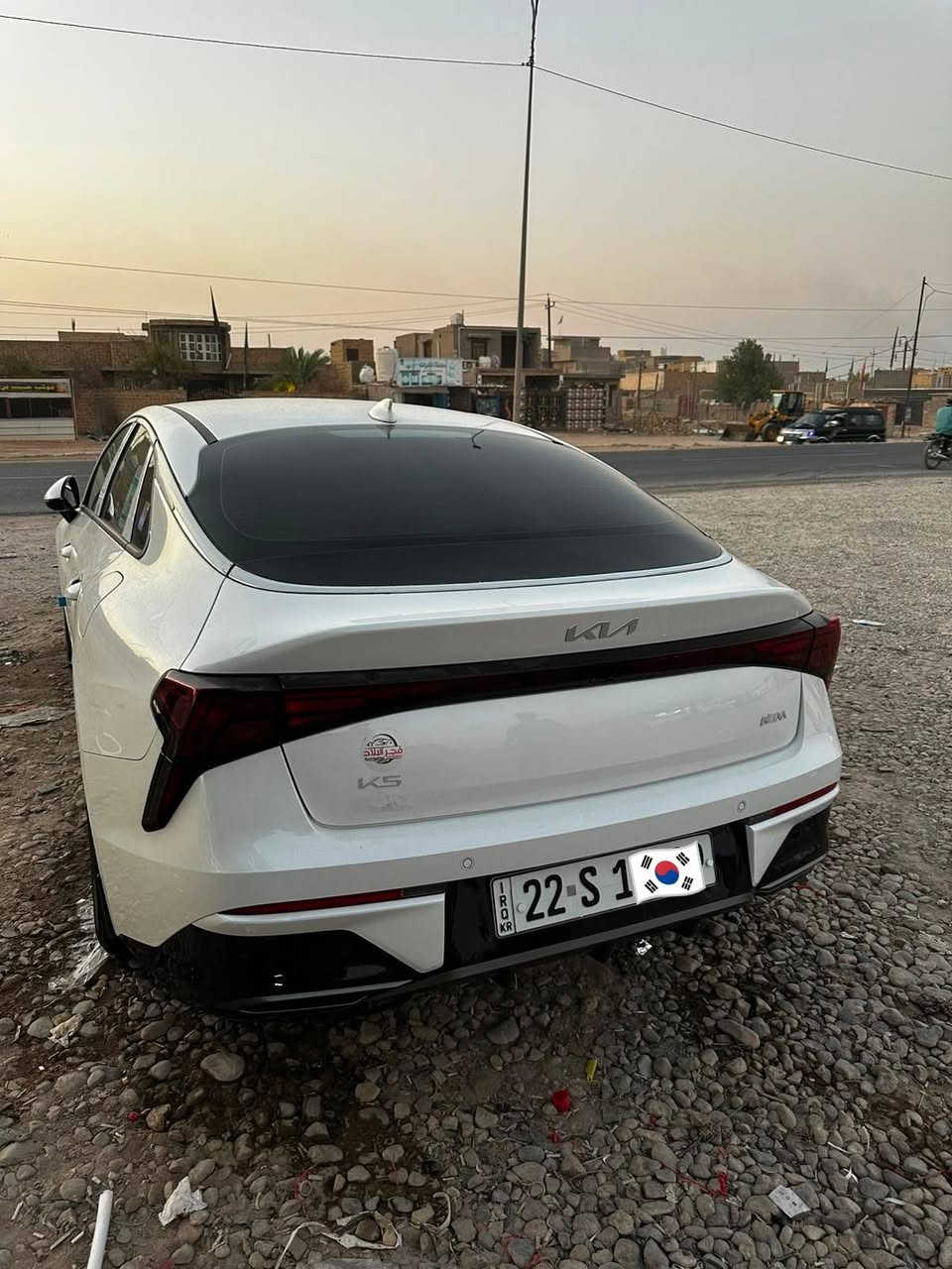 سلام عليكم كي5 2024 خليجي رقم اربيل الجديد بسم شركه تريد تحويل تريد وكاله السياره مكفوله ماعدى بارد بسيط اقل الشبر بلحافه مال الجاملغ الامامي والباقي مكفول ماشيه 37 الف مواصفات بصمه كشنات جلد كشن كهرباء سايد بريك دكمه اوتو هولد ويل كب لايت زنون حساس امامي وخلفي مري شفط شاشه متصله اربعه انضمه قياده كامره خلفيه تحكم استيرن جهتين باقي التفاصيل ع الاتصال 
*********** بي واتساب 
📍مكان السياره ديوانيه قضاء عفك
