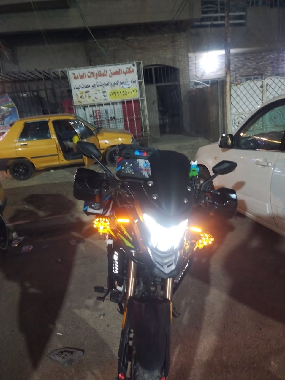 سلام عليكم
دراجة دايوان ادفنجر مكينة 300cc
موديل 2025
رقم اربيل نكليزي
سنوية بسمي تحويل شرط ثاني يوم
مثل مشوفون دراجة نضيفة خير من الله
تجي تفحص
عليهة اضافات بكج صناديك جي اس +كلوبات +ستاند تلفون او حاضنة مال بطل مي
مصارلي فترة قليلة من اخذتهة
مكاني بغداد الدورة حي الميكانيك
موجود على واتساب او مخابرة
***********
سعرهة  3.800   بيهة مجال
