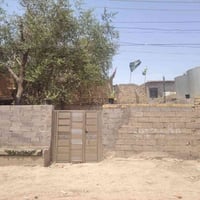 بيت للبيع مساحة البيت ميتين متر قرب شارع ضقط يحتوي علا غرفتين جوه وحده...