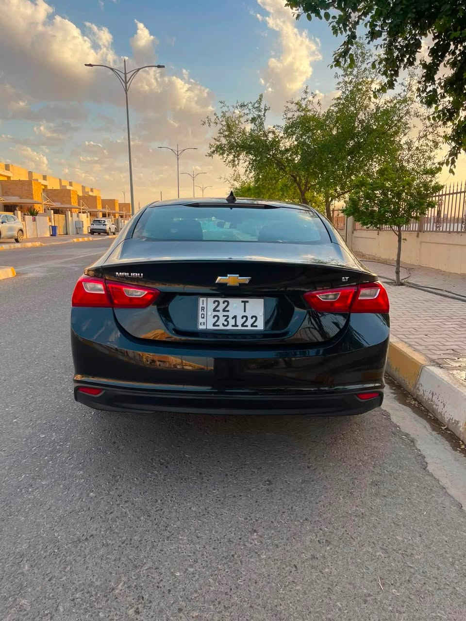 السلام عليكم
للبيع فقط
ماليبو موديل23 لون اسود LT محرك 1500 تيربو
ماشيه53 ألف mi
بدون صبغ بدون اير باك
رقم الشاصي 1G1ZD5ST5PF176350
بجم كبس صندوق كبس 
باب ايمن وجاملغ ايمن تعديل بارد بدون صبغ صور الحادث مروفوقة بلصور 
تخم تاير
المواصفات:قطعتين تبريد__تشغيل عن بعد__بصمه__كراسي كهرباء__الغرفه لون اسود__تحديد مسار__تحديد سرعه__رادار امامي__تحكم مري كهرباء __لد امامي__سبير وجك بلادي__إطفاء ذاتي__كار بلاي__شاشه لمس__مانع انزلاق__جام اوتو__هاند بريك بصمه. 
العنوان اربيل 
رقم السيارة أربيل شرط التحويل 
السعر 13200$
‏‭ ***********

