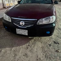 نيسان صني • ٢٠٠١ • سامراء