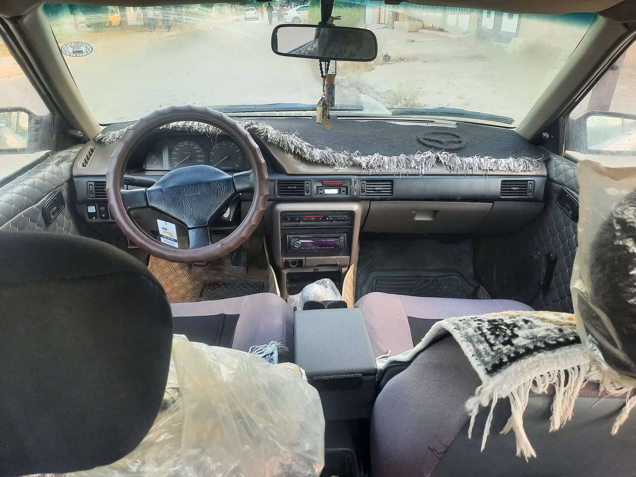 مازدا حجم ٣٢٣ سياره مال بيت محرك ١٦٠٠ كير عادي السياره جاهزه من جميع النواحي كير محرك حداديه كله شرط سياره حلوه داخلها خارجها كله نضيف سعر السياره ٣٢بيها مجال بيها كابون بانزين مكان السياره  موصل
***********
