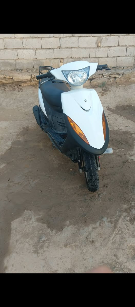 سلام عليكم دراجه ماكس عدله للبيع مبدل ولفات السعر 600وبيها مجال ***********

