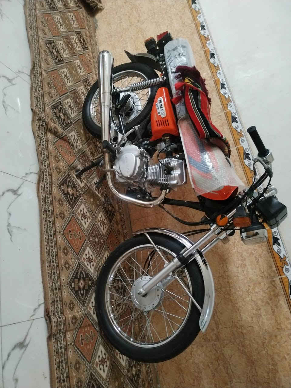 سلام عليكم دراجه تعمير ارشه وغراض نامه دراجة تخبل نضيفه بمعنه الكلمه نهضة ومعدل فول اوراق سكنر سعر 650مكاني سماوه حي العزل ***********
