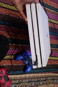 بلاي 4 • بلايستيشن