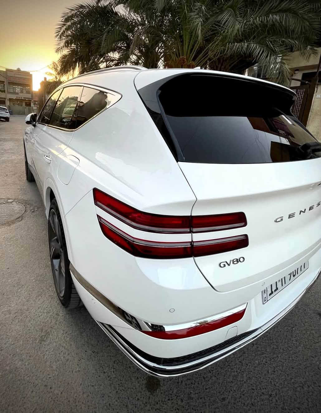 2025 GENESIS GV80, 2.5T PRESTIGE AWD 
دخول جديد
الشكل الجديد حادثه موضح بالصورة فقط حافة البنيد وبكلايتات خلفية فاتحيهن شركة التأمين
وتم تعديل البنيد نفسه البلادي وصبغ الجزء اليسار حافة البنيد واربع اصابع من حافة الجاملغ وكلشي واضح بالصور المنشورة وشرط بنيد براغي ممفتوحة
وتم تبديل دعامية امامية نفس اللون بدون صبغ
ومازدات نشدت امريكية اصليات وواضحة بالصور 
وتم ارجاع ايرباك الستيرن كبسولة جديدة ورجع شغال 100% وهم موجود فديو توضيحي اثناء التبديل
ماشية 7000 بحالة الوكالة
فول مواصفات برستيج :
بنوراما
تتقدم للامام وترجع للخلف عن طريق البصمة
4 كامرات 360 درجة
كشنات مساج 
تدفئة وتبريد بالكشنات
خزن ميموري
شاشات تجاوي خلفية تم اضافتهن 
داتا شو بالدشبول
وعينة تنبيه السائق
رادارات 360 درجة
مري كهرباء شفط
انارة داخلية متغيرة
بردات خلفية
صندوق كهرباء
سايد بريك كهرباء
توقف ذاتي
محرك اربعة سلندر 2500 تيربو
ومعروفة بقية مواصفات البرستيج 
السيارة حرة تحويل ثاني يوم اب اسمك 
ورقم بغداد مميز 
السعر 395
للاستفسار واتس اب ***********
اتصال ***********
