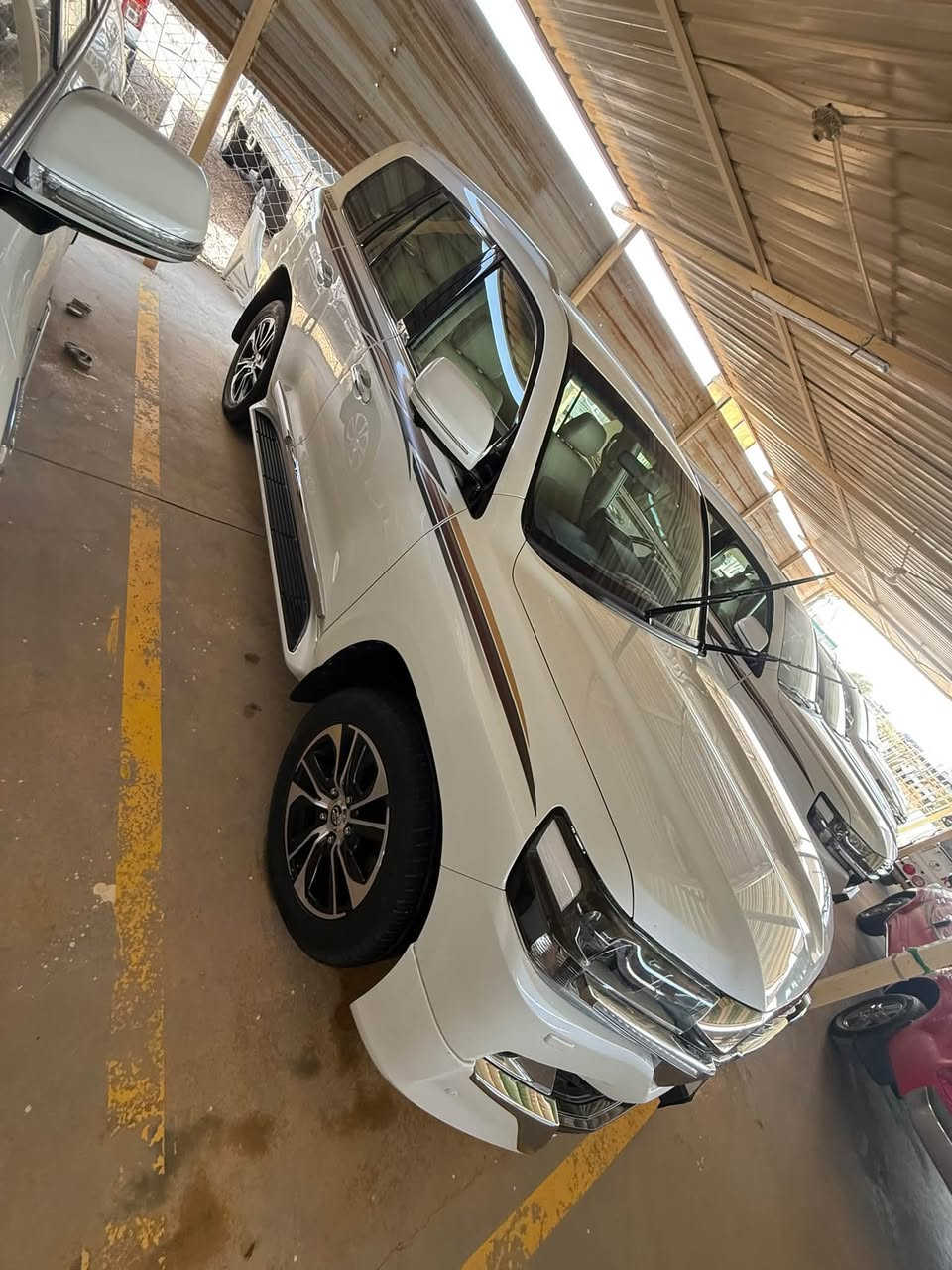 2021 بريم ماشيه 141km سونار موجود بابل معرض الخير
***********

نص مكتوب في الصور:
- Services BABIL CAR الاسم وسام نوع السيارة لاندكروز الموديل 2021 رقم السيارة 55453 بغداد الوقت 11:25 صباحا تاريخ الفحص 2026 / 7 / 19 فحص المحرك والكير المحرك والكير في حالة سليمة التقرير النهائي توجد بعض الرصعات في السيارة وملاحظات وتكحيلات في الدعاميات والدوسات ورصعات في القمارة ملاحظة : نخلي مسؤوليتنا عند انتهاء الفحص وتسليم التقرير الى الزبون العنوان : بابل طريق حلة نجف قرب معارض السيارات مجاور محطة وقود باب الامير *********** ***********