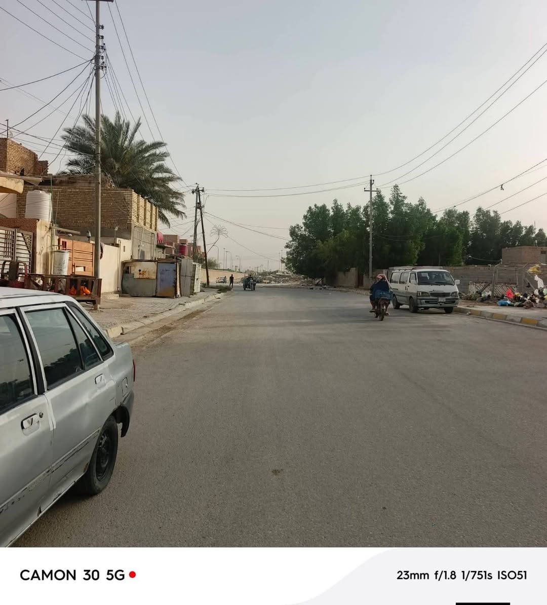سلام عليكم بيت البيع في كربلاء الحر
مساحة 200 سعر 150 بيه مجالل مستعجل عليه أبو البيت 
رقم ***********

نص مكتوب في الصور:
- CAMON 30 5G 23mm f/1.8 1/505s ISO50
- CAMON 30 5G 23mm f/1.8 1/493s ISO52
- CAMON 30 5G 23mm f/1.8 1/751s ISO51
