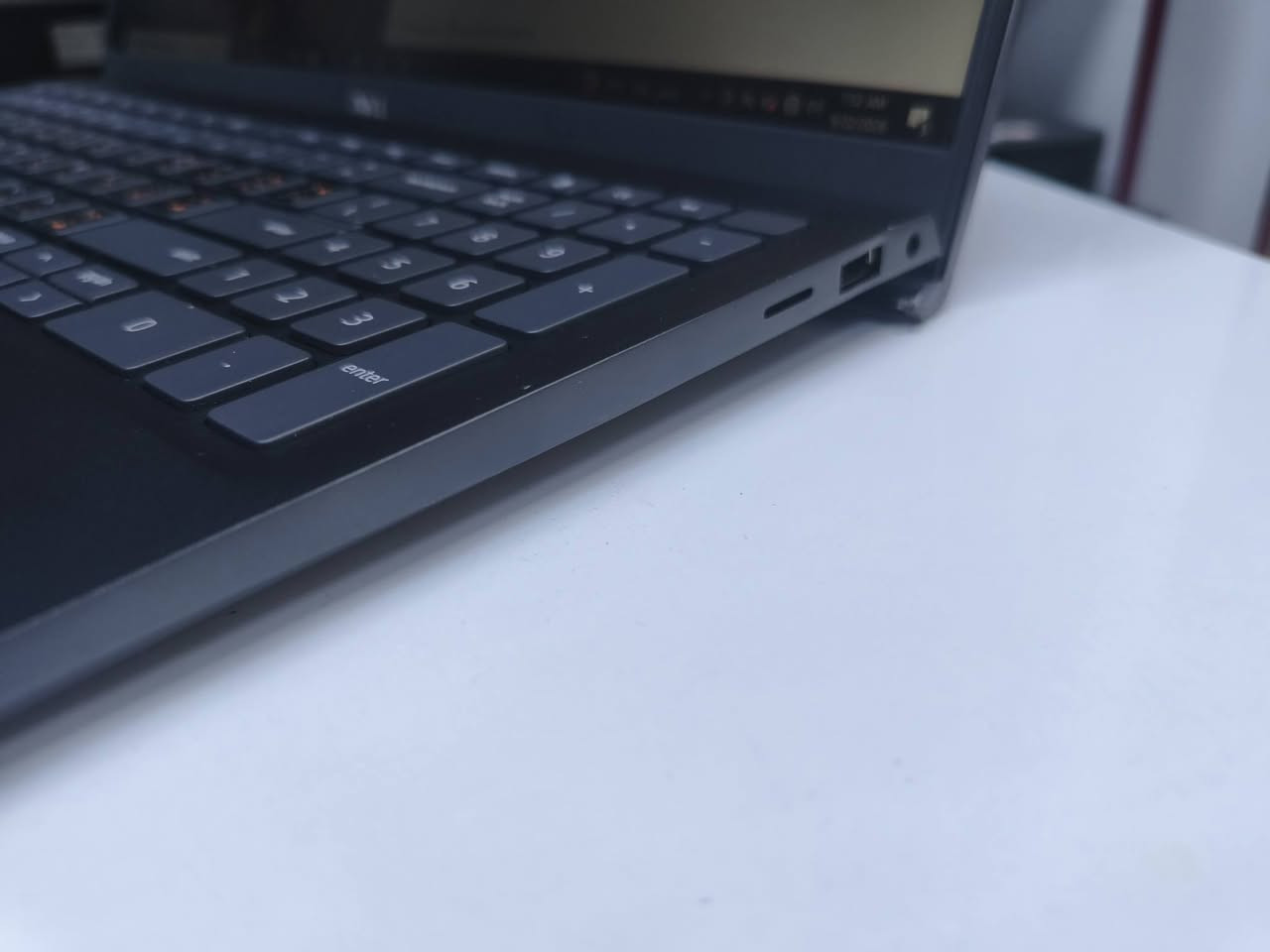 ‏
‏توفر Dell Vostro 7500 جيل عاشر فئة hبسعر 600
‏I5 10H
‏16G DDR4 
‏512GB SSD 
‏حجم الشاشه 15.6 دقه FHD
‏
‏كرت شاشه داخلي intal R UHD Graphics 
‏كرت شاشه خارجي Nvidia gtx 1650ti 4G
‏
‏كامل شامل واصل 600 الف دينار

نص مكتوب في الصور:
- DirectX Diagnostic Tool
- System Display 1 Display 2 Sound Input
- This tool reports detailed information about the DirectX components and drivers installed on your system.
- If you know what area is causing the problem, click the appropriate tab above. Otherwise, you can use the "Next Page" button below to visit each page in sequence.
- System Information
- Current Date/Time: Tuesday, September 22, 2026, 7:46:36 AM
- Computer Name: DESKTOP-LUM091G
- Operating System: Windows 10 Pro 64-bit (10.0, Build 19045)
- Language: English (Regional Setting: English)
- System Manufacturer: Dell Inc.
- System Model: Vostro 7500
- BIOS: 1.24.0
- Processor: Intel(R) Core(TM) i5-10300H CPU @ 2.50GHz (8 CPUs), ~2.5GHz
- Memory: 16384MB RAM
- Page file: 3570MB used, 15519MB available
- DirectX Version: DirectX 12
- ✔ Check for WHQL digital signatures
- DxDiag 10.00.19041.5794 64-bit Unicode Copyright © Microsoft. All rights reserved.
- Help
- Next Page
- Save All Information
- Exit
- Microsoft
- Edge
- Type here to search
- Task Manager
- File Options View
- Processes Performance App history Startup Users Details Services
- CPU
- 1% 1.65 GHz
- Memory
- 3.4/15.8 GB (22%)
- Disk 0 (C:)
- SSD
- 0%
- GPU 0
- Intel(R) UHD Graphics
- GPU 1
- NVIDIA GeForce GTX...
- 0% (44 °C
- GPU activity
- GPU
- NVIDIA GeForce GTX 1650 Ti
- 3D 0% Copy 0%
- Video Encode 0% Video Decode 0%
- Dedicated GPU memory usage 4.0 GB
- Shared GPU memory usage 7.9 GB
- Utilization
- GPU Memory
- 0.0/11.9 GB
- Dedicated GPU memory
- 0.0/4.0 GB
- Shared GPU memory
- 0.0/7.9 GB
- Driver version:
- Driver date:
- DirectX version:
- Physical location:
- Hardware reserved memory:
- 32.0.15.8157
- 10/9/2025
- 12 (FL 12.1)
- PCI bus 1, dev...
- 161 MB
- GPU Temperature
- 44 °C
- Fewer details
- Open Resource Monitor
- 7:52 AM
- 9/22/2026
- صافي غالبا 25°C
- DirectX Diagnostic Tool System Display Display 2 Sound Input This tool reports detailed information about the DirectX components and drivers installed on your system. If you know what area is causing the problem, click the appropriate tab above. Otherwise, you can use the "Next Page" button below to visit each page in sequence. System Information Current Date/Time: Tuesday, September 22, 2026, 7:46:36 AM Computer Name: DESKTOP-LUMB91G Operating System: Windows 10 Pro 64-bit (10.0, Build 19045) Language: English (Regional Setting: English) System Manufacturer: Dell Inc. System Model: Vostro 7500 BIOS: 1.24.0 Processor: Intel(R) Core(TM) i5-10300H CPU @ 2.50GHz (8 CPUs), ~2.5GHz Memory: 16384MB RAM Page File: 3570MB used, 15519MB available DirectX Version: DirectX 12 Check for WHQL digital signatures Help Next Page Save All Information Exit Task Manager File Options View Processes Performance App history Startup Users Details Services CPU 1% 1.48 GHz Memory 5.4/15.8 GB (22%) Disk 0 (C:) SSD 0% GPU 0 Intel(R) UHD Graphics 0% GPU 1 NVIDIA GeForce GTX 17... 0% (44 °C) Dedicated GPU memory usage Shared GPU memory usage GPU NVIDIA GeForce GTX 1650 Ti 3D 0% Copy Video Encode 0% Video Decode 0% 4.0 GB 7.9 GB Utilization 0% GPU Memory 0.0/7.9 GB Dedicated GPU memory 0.0/4.0 GB Shared GPU memory 0.0/7.9 GB Driver version: Driver date: DirectX version: Physical location: Hardware reserved memory: 32.0.15.8157 10/9/2025 12 (fl_12.1) PCI bus 1, dev... 161 MB GPU Temperature 44 °C Fewer details Open Resource Monitor 25 °C صافٍ غالباً 7:52 AM 9/22/2026
