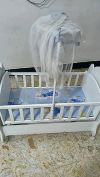 فراش • كرسي هزاز • الحرية بغداد