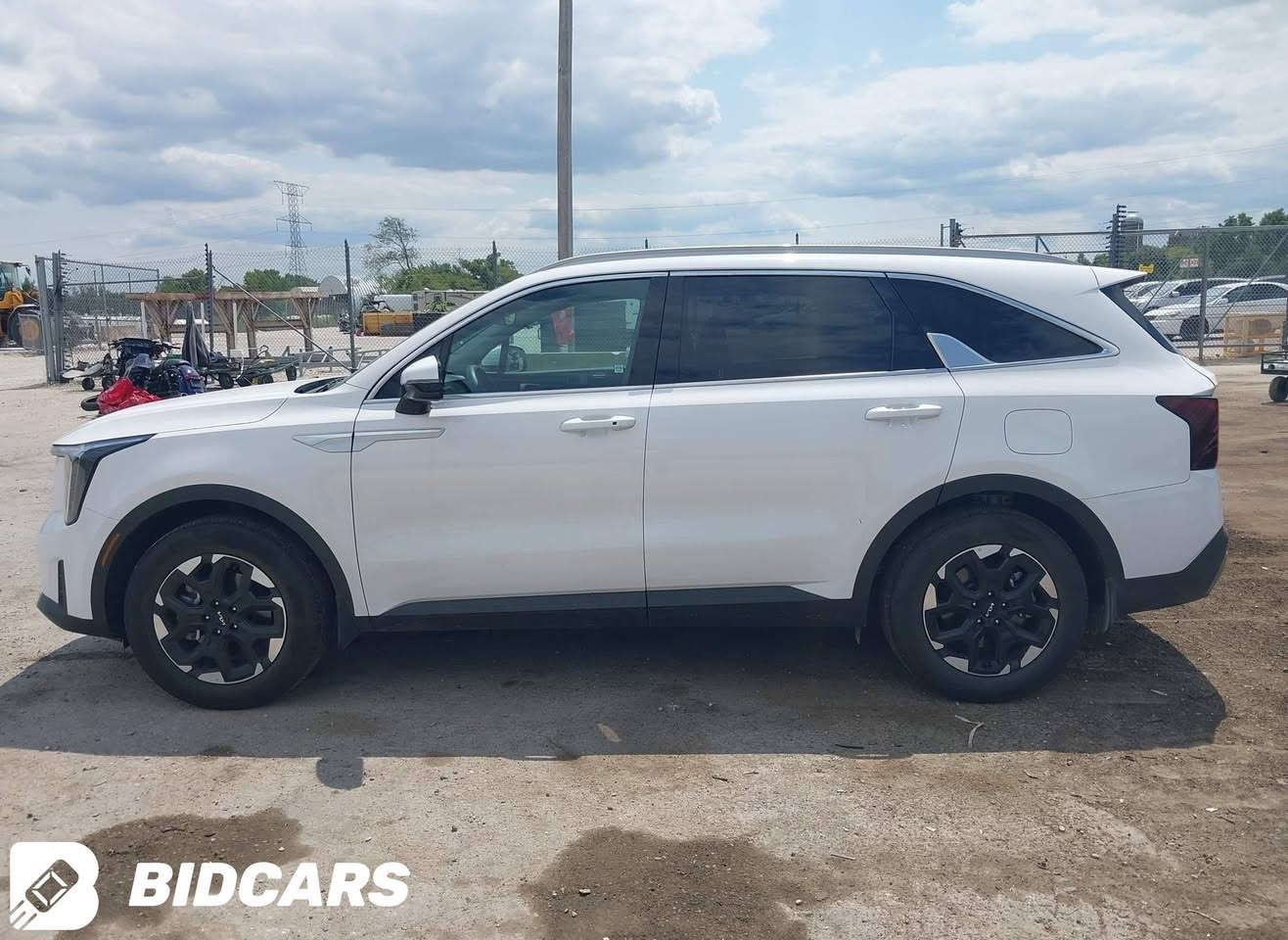 🚘 للبيع | 2026 KIA SORENTO S

🔥 موديل 2026 — خيار مميز للعائلة والاستخدام اليومي

✅ يمكن إدخالها بكتاب #ذوي_الشهداء
✅ عداد المسافة 1000 mil 

📩 للاستفسار والسعر راسلنا على الخاص.
*********** 
*********** +واتساب
