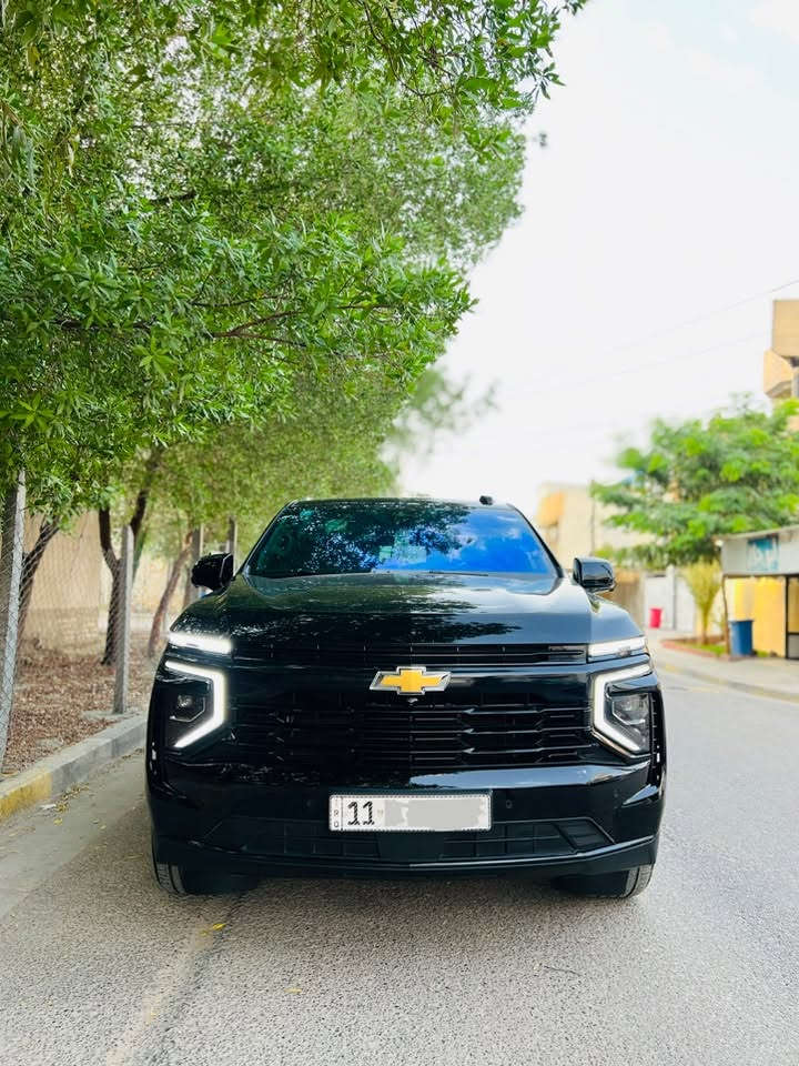 ملاحظه : السياره مغلفه ppf ضمان 20 سنه والسياره كفاله عامه من الحادث والصبغ والرصعه والشخط
شيفروليه تاهو 2025
موديل 2025 فئه LS
محرك V8 سعة 5.3 لتر
قوة 355 حصان
نظام لتوفير الوقود
دفع خلفي
شاشة وسطية كبيرة 17.7 إنچ
شاشة عدادات رقمية 11 إنچ
نظام شاشة ابل كاربلاي 
كاميرات اماميه خلفيه
مثبت سرعة متكيف
حساسات أمامية وخلفية
نظام فرملة طوارئ أوتوماتيكية متطور
تنبيه التصادم الأمامي
مساعد البقاء على المسار مع تنبيه الخروج عن المسار
مراقبة النقطة العمياء مع مساعد التوجيه
تنبيه حركة المرور الخلفية
فرملة تلقائية عند الرجوع للخلف
تنبيه المشاة وراكبي الدراجات
إضاءة LED إضاءة أوتوماتيكية
تشغيل بصمة + بصمة ابواب
تشغيل عن بُعد Remote Start
تكييف أوتوماتيك ثلاثي المناطق
فتحات تكييف للصفوف الخلفية
تحكمات صوت واتصالات من الستيرن
مقاعد كهربائية أمامية
3 صفوف مقاعد ومساحة واسعة
عنوان السيارة بغداد الكرخ
السعر : 55٫000$ / 550$
للأستفسار : ***********
