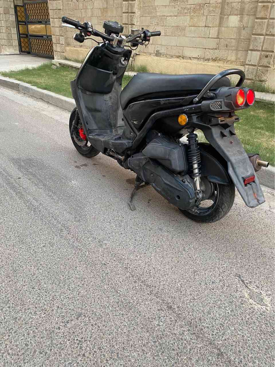 سلام عليكم سكنس جبلي بلاديه كفر ومكينه المكان حي الجامعه *********** بغداد, العراق

