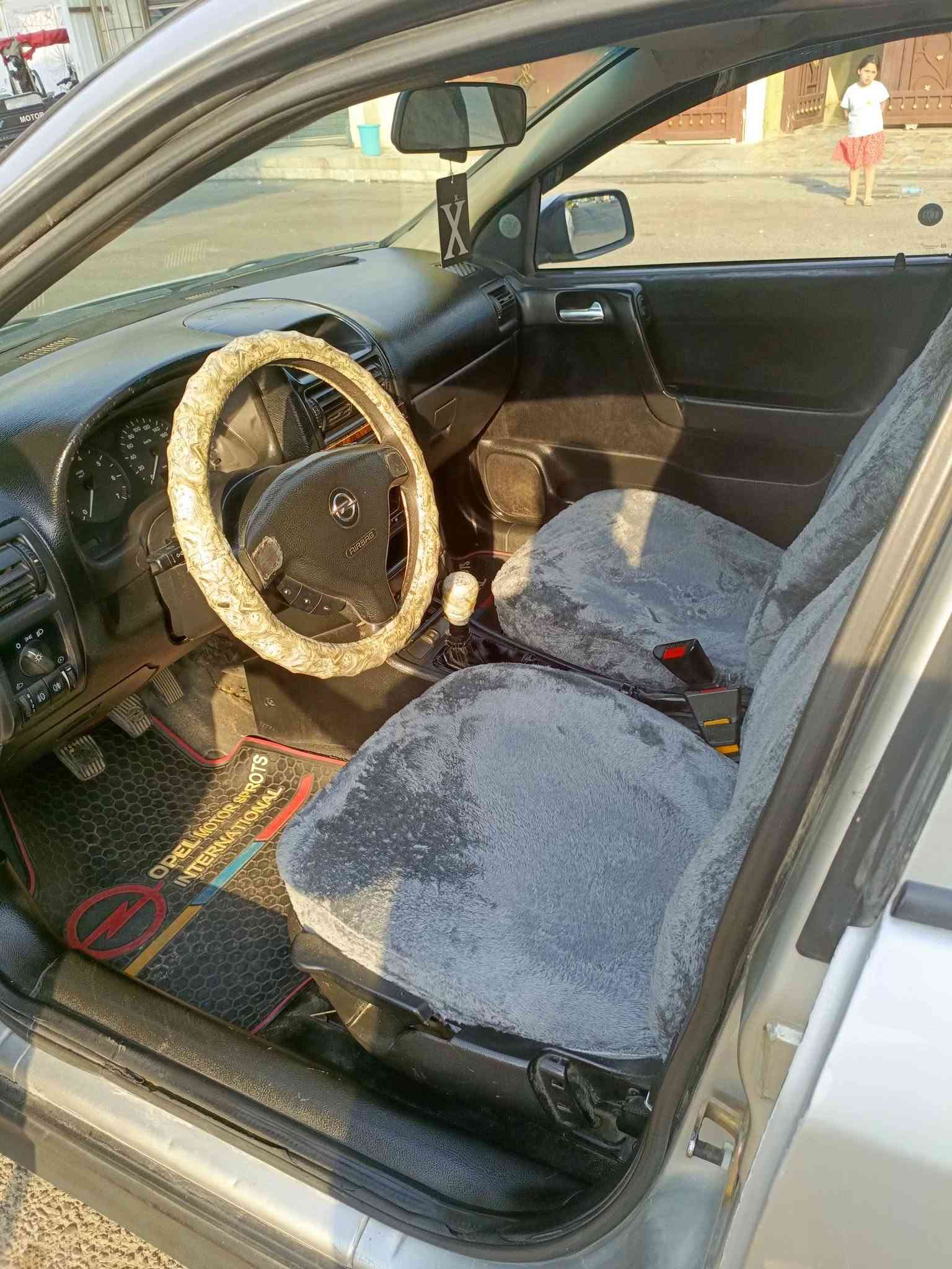 للبيع تحفه فنيه
اوبل استرا موديل 2000 سياره ع وضع الشركه تخم تاير باتري جديد السياره صبغ عام اثر جراد كهربائيات كلها شغاله مسجل وسمعات ويل بلادي صدر امامي خلي جديد السياره جاهزه من الدعاميه للدعاميه رقم كركوك مشروع وطني سنويه لل 2025 بشرط التحويل بطاقه بانزين سياره تراي كلش ناعمه عنوان السياره في كركوك بيع سريع ومستعجل السعر 44 وقه  وبيها مجال كلش قليل 
***********
***********

نص مكتوب في الصور:
- ۰۷۸۲۶۳۹۱۵۰۰
