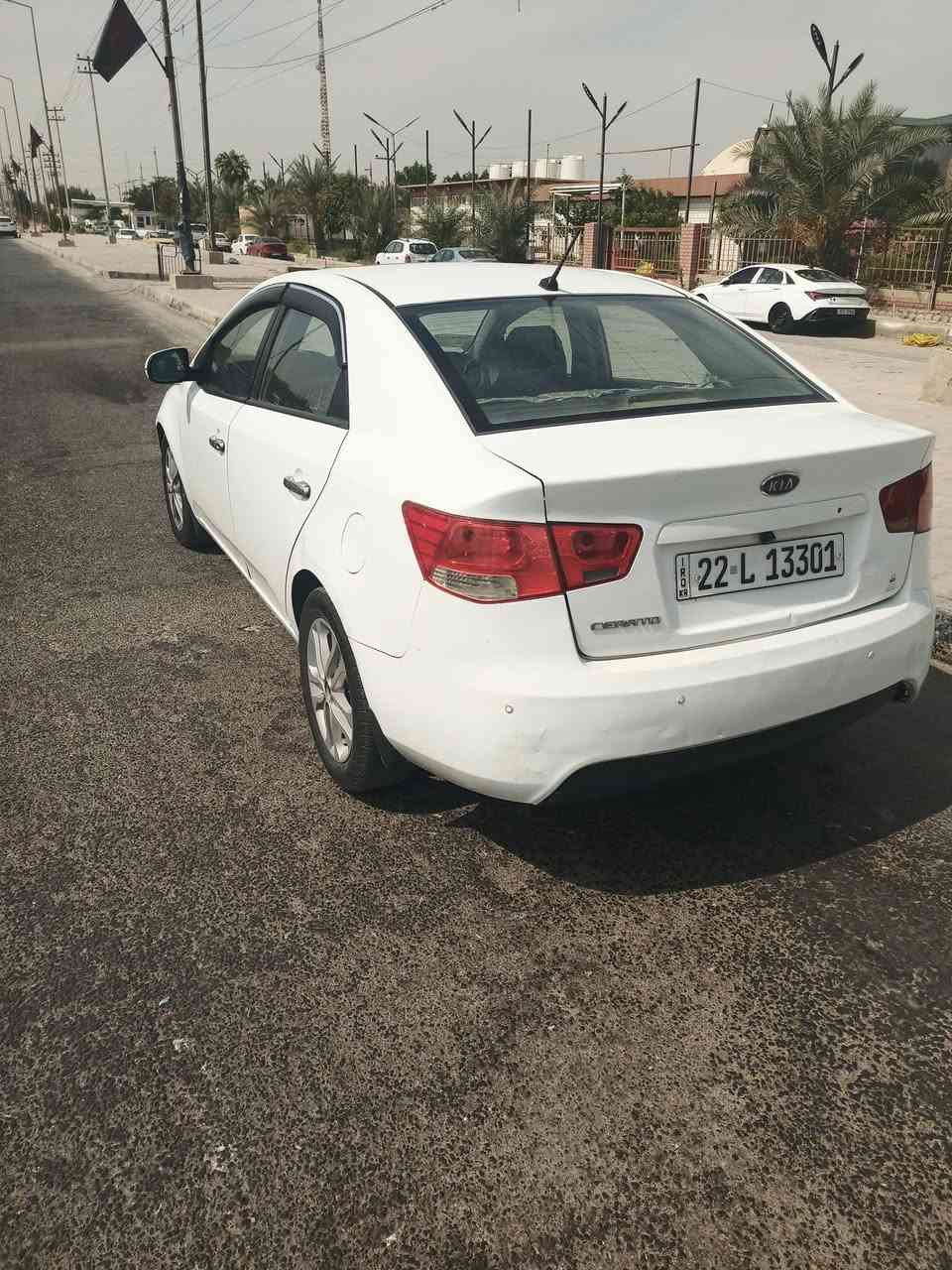 سلام عليكم كيا سيراتو  خليجي موديل 11 محرك 1600 كير مرغوب 6 نمر هزه جديده ماساقطه سياره بيها قطعتين صبغ فقط كير ومحرك شرط  حداديه جديده تخم تاير جديد سياره نضيفه بيها فتحه. سنويه لحد 2031  سعر 92 رقم *********** مكاني  كربلاء
