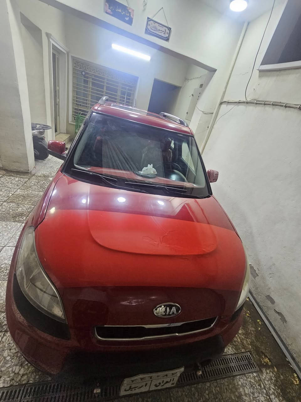 هسلام عليكم بيع مستعجل كيا صول موديل 11 محرك 1600 دوش ااسياره كير محرك شواصي  كفاله عام تبريد شغال السياره بيها ملاحظات  ناقصها فقط صدر خلفي 60% سياره رقم شمالي يعني ماكو ضرايب مكاني بغداد البياع السعر 85  وبي مجال وبل عافيه عل ياخذها رقمي ***********@
