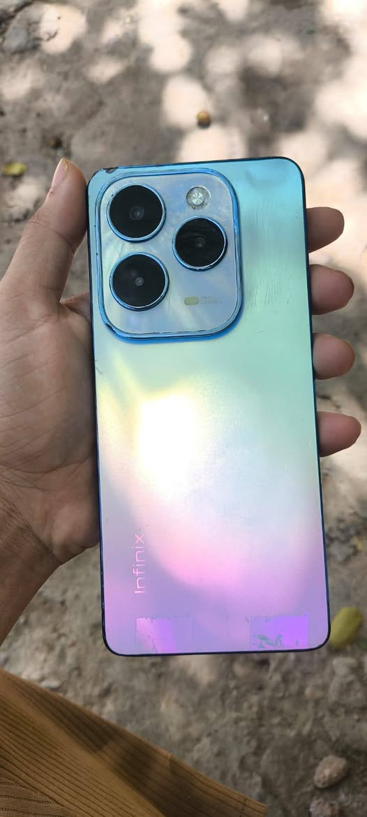 🔥 للبيع جهاز Infinix HOT 40 🔥
📱 الذاكرة: 256GB
💰 السعر: 150 ألف دينار وبيه مجال 
🔧 مبدّل فقط الشاشة، أصلية
📸 الجهاز مثل ما واضح بالصور
📍 المكان: الرمادي
📞 للتواصل: ***********

