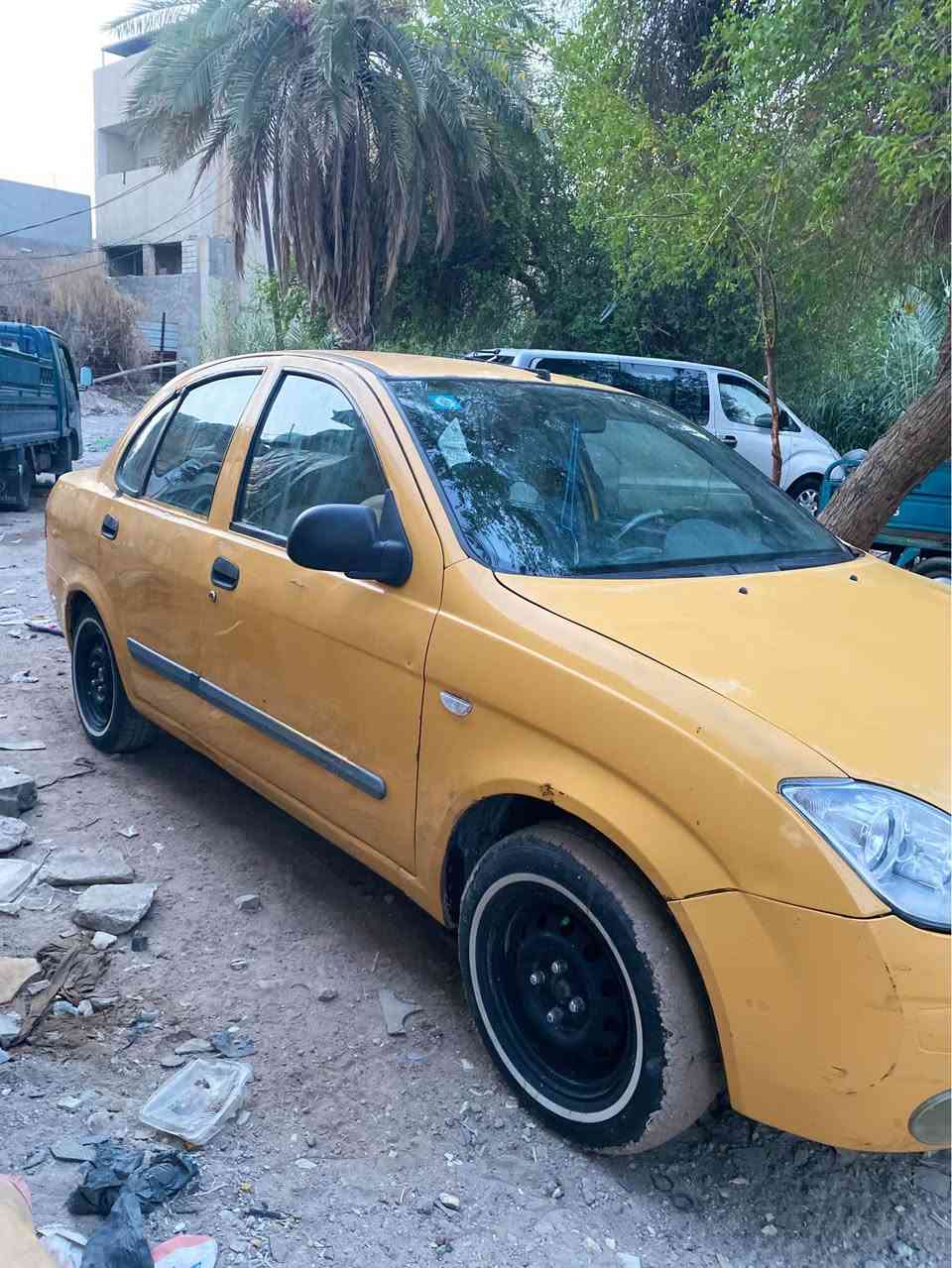 سلام عليكم سياره طيبه موديل 16  مكينه  كيه كير جدد تخم تاير خط ابيض  جديد حداديه جديده من طول لطول و لبدي شوف العين مابيه ضربه قويه راعيه رقمه مقلق 
ابيع هل موجود كوم حديد عنوان البصره كرمة علي هـ  *********** البصرة, العراق
