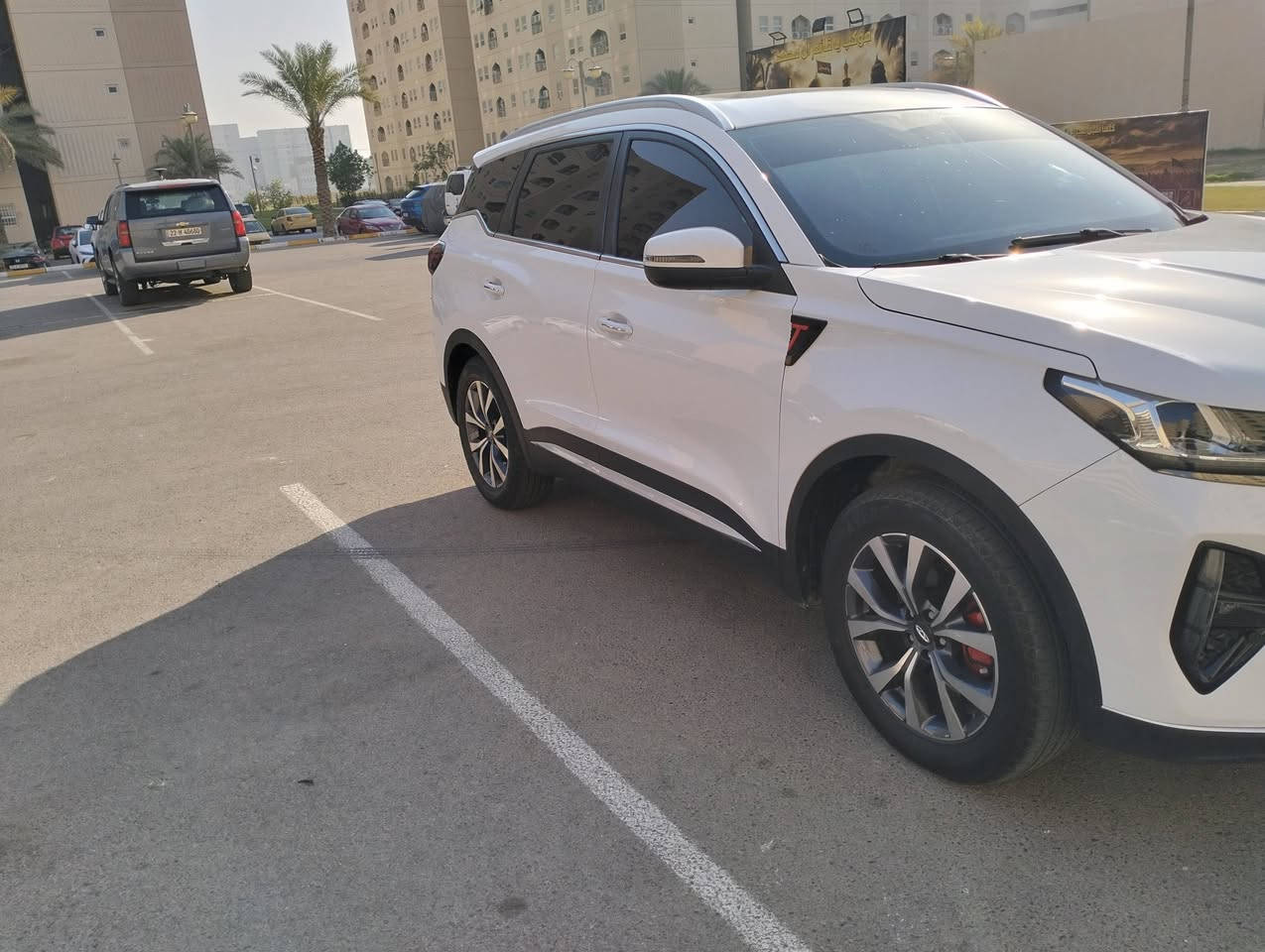 Chery tiggo 7 pro MAX
‎شيري تيكو ٧ برو ماكس شكل جديد

‎موديل 24
استلام 2026/5 شركة السراب اوتو
ماشيه 12 الف كيلومتر 
‎بصمه باب شغال.
‎تحكمات ستيرن 
‎تبريد قطعتين 
‎تبريد لمس
‎شحن لاسلكي 
‎شاشة عربي تدعم اندرويد اوتو 
‎هاند بريك بصمه 
‎اوتو هولد 
‎وضعيتين قيادة ايكو و سبورت 
‎وضعيه قيادة مال منحدرات 
‎تبريد بيانو لمس 
‎كشنات جلد
‎كشين كاره با
‎شاشات الكتروني چبير
‎4 جام كهرباء 
‎اشاير بالمري 
‎ماشيه   زيرؤ
‎ ‎مكفول كفاله عامه سعر 165$   بي مجال

***********
‎وتس أپ
