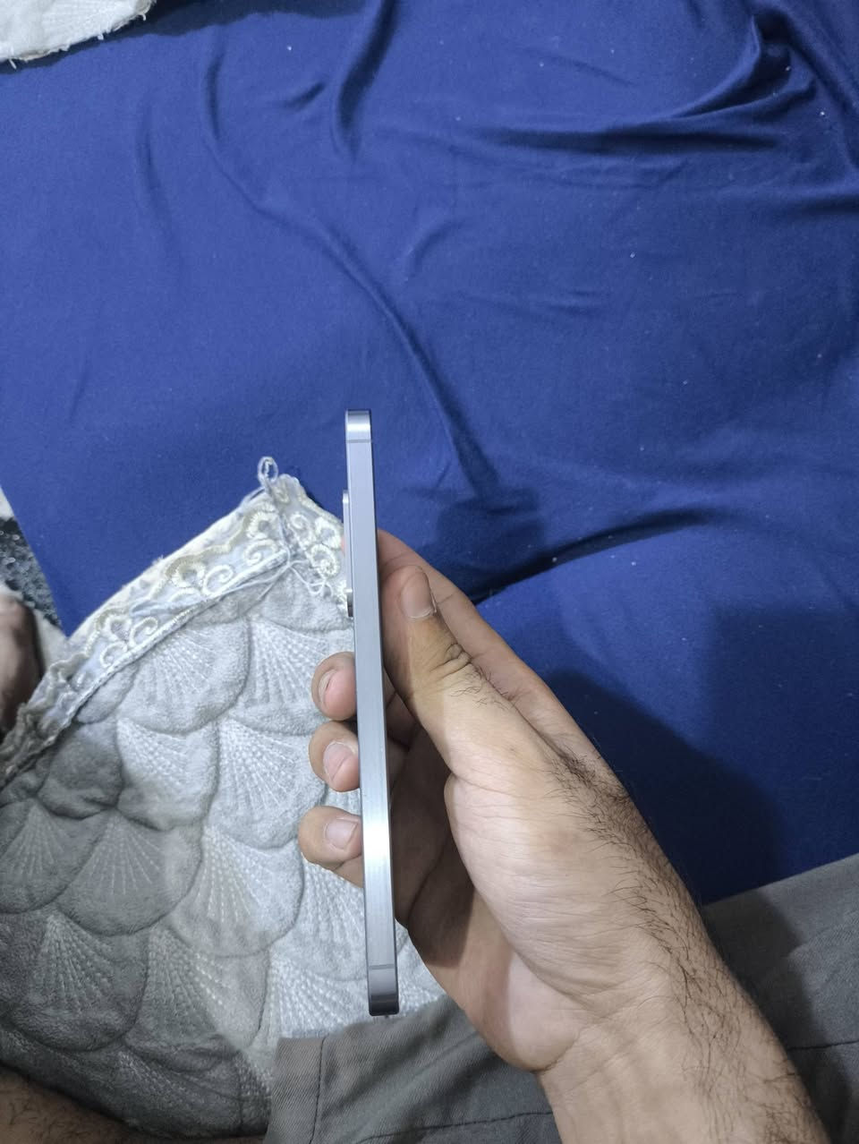 كلاكسي A56 5G
جهاز نضيف كلش موضح بلصور تجي وتشوف بعينك

ملاحظة / ماكو كارتونة 

سعر /325الف شي قليل مجال

موضح كلشي بلصور
***********

