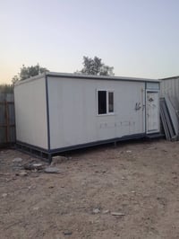 كرفان +حمام كرفان ٣ في ٦ مستعمل نضيف كهربائيات كامله تأسيس ماء يحتوي ع...