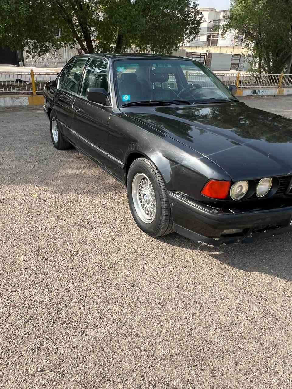 ٧٣٠ 8v • ١٩٩٢ • باسمي