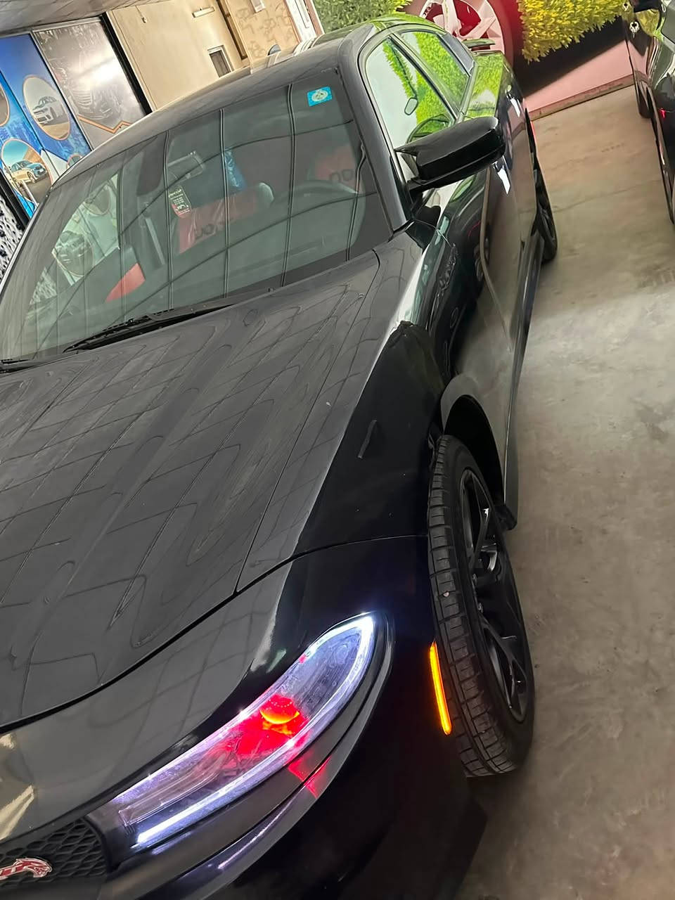 للبيع دوج جارجر  امريكي 2018
SXT اس اكس تي
السياره رقمها انبار باسمي تحويل ثاني يوم
السياره ماشيه 131m
ضرر السياره في امريكا الجاملخ الخلفي والباب خلفي  الايمن ولسونار موجود كدامك
السياره بدون دواخل 
العنوان : الفلوجه- الانبار- شارع العام مقابيل اسواق الخزرجي ومجاور شركه المبدع 
السعر : 185 وقابل لتفاوض
لتواصل : *********** وبي واتساب
