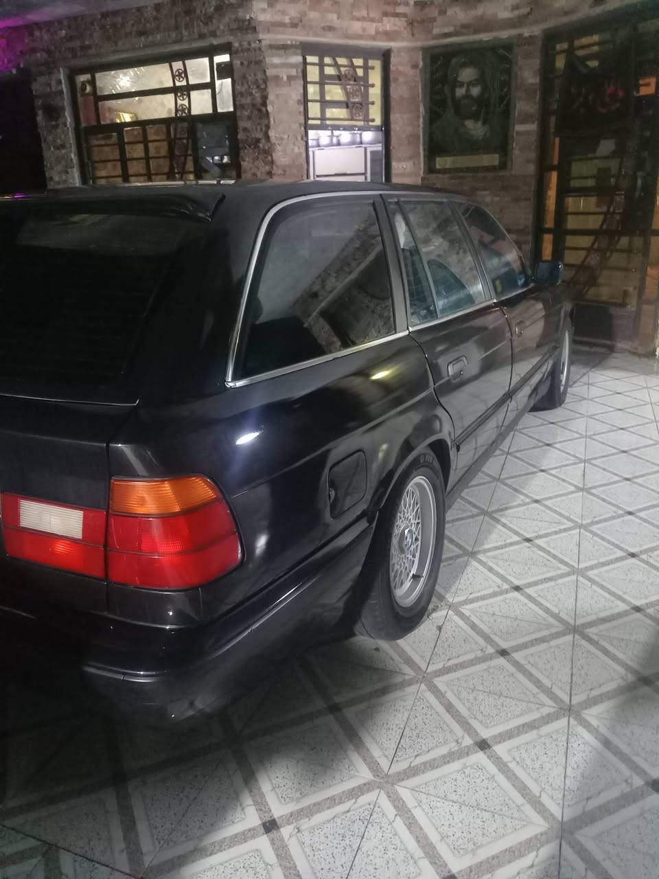 سلام عليكم ٥٢٥ستيشن مسكر عدل كير وتو كير محرك شرط خير من الله تبريد ثلج تخم تاير جديد صدر بلك نوزل كله جديد سياره بلاديه فقط صبغ موجوده صوره قبل وبعد صبغ رقم بغداد نكليزي بسمي قطعتين تبريد جام كهربائي كشنات جلد داخل تنته اسود كنتاره سلايت طكتين منضومه زنون مكلفتني ٢٥٠الف منضومه كامله كهربائياته سياره علبلاد ماملعوب بيهه بعدني مامبولشه صار اقل شهر من صبغته اي ستفسار *********** مكانه بغداد المحمودية سعر ٦٥وبيه مجال
