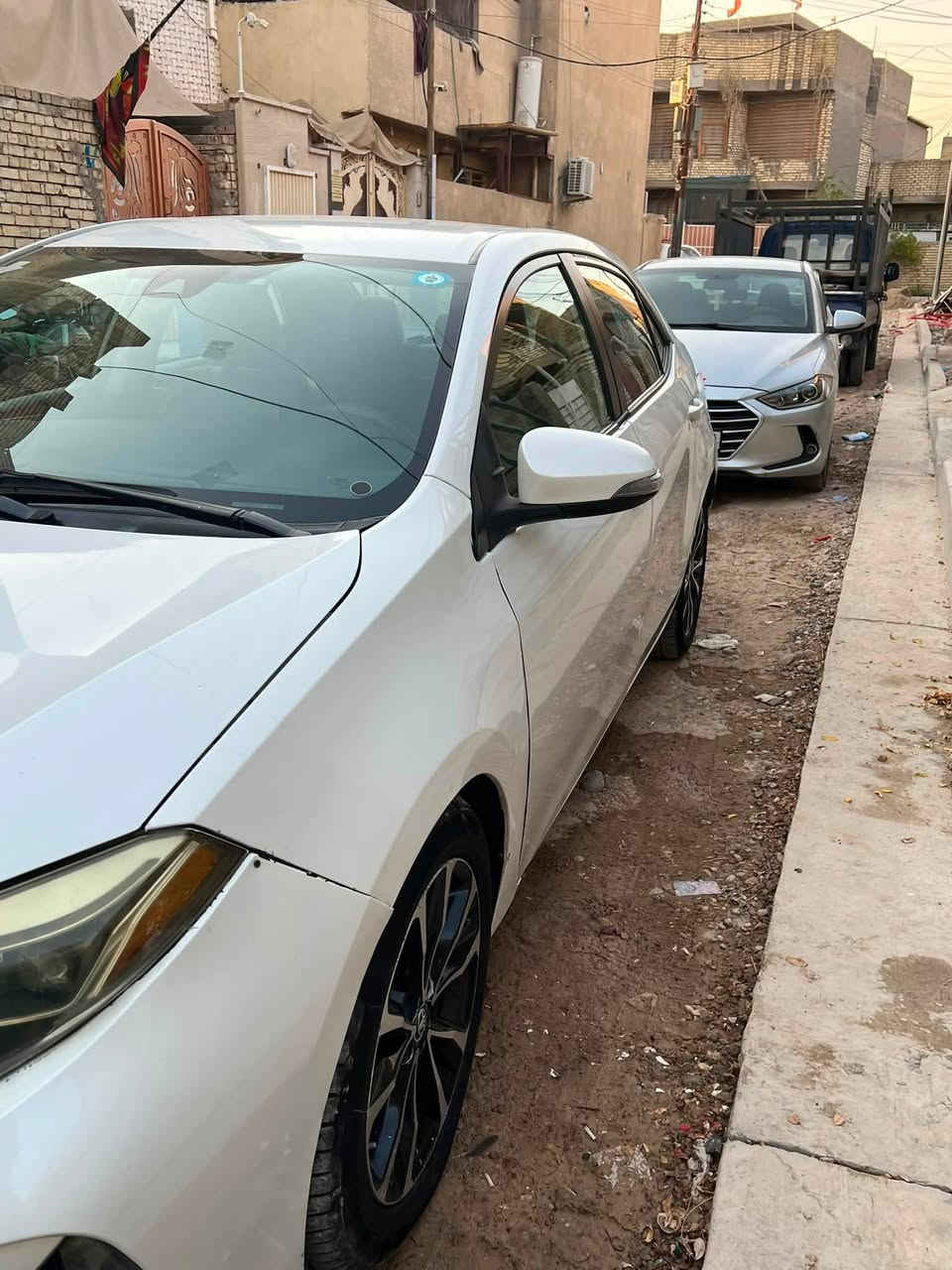 السلام عليكم كورلا 2019 SE
امريكي 4 قطع بجم امامي
كير جديد شاده مال كصه صار شهرين 
دبلات 4 جدد
اذاين 4 جدد
منضومه ماء جديده 
فريز تبريد جديد
رقم بغداد 
السعر 110
عنوان بغداد الزعفرانيه 
 للتواصل ***********
