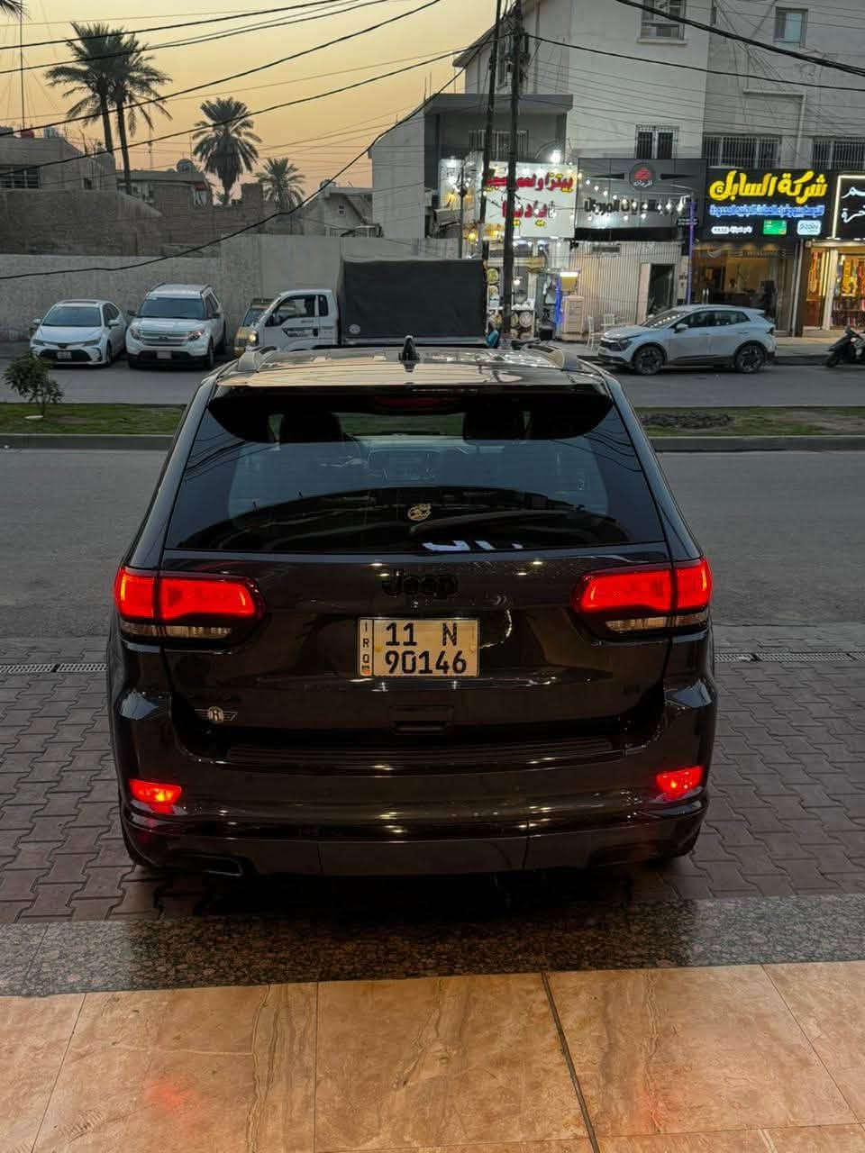 جيب 21 s خليجي وكالة هارلم 
معروفه مواصفات ال s
ماشيه 31 mi
مكفولة كفاله عامه من الصبغ 
فقط بارد بل جنطه و مصلح كامل 
رقم بغداد الجديد 
سياره عليه برمجه كامله من ناحيه البانزين و المراوح مال سياره يعني انسه دوانز و حماوه 

سعر 31800 وبيه مجال 

مكان بغداد الوزيرية 

تواصل فقط على رقم 
***********
