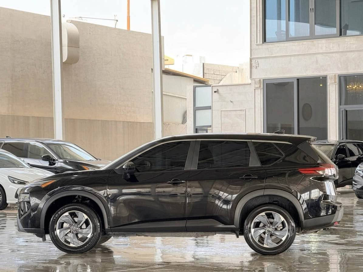 🚘 NISSAN ROGUE SV 2024 🚘

🔥 | دۆخێکی نایاب 🔥

تکایە پۆستە جوان بخوێنەرەوە هەموو شتێک ئاماژەم داوە
            20/000مایل ڕۆیشتووە  

✅ مۆدێل 2024
‎✅ مۆتۆری بەهێز و کەم سەرەفە 1.6 3 سلندر
✅ گێربۆکسی ئۆتۆماتیک
✅ Smart Key
✅ Push Start
✅ شاشەی گەورە
✅ کامێرا
✅ ڕاداری پێش و دوا و تەنيشت 
✅ Auto Hold
✅ لایتی LED
✅ سنسۆر و حاسەی تەواو
✅ مۆدی جیاوازی لێخوڕین
 🔥سنوق کارەبا

💎 سەیارەیەکی خێزانی و گەشتی زۆر ئارام
💎 هێز، ئارامی و ئابووری لە یەک شوێندا
💎 یەکێک لە داواکراوترین SUV ـەکانی نیسان
🙏🏻 یەنها بۆنیت بۆیاخە بێ ناوگرتن   
                     نرخی ١٤٣ وەرەقە🔥🔥

🏁 دۆخێکی زۆر پاک و نایاب
🏁 هەموو شتێکی بەشەرت
🏁 ئامادەی گواستنەوە

📍 شوێن: سلێمانی
📞 ***********

🚗 بۆ زانیاری زیاتر پەیوەندی 
                 
                 🚘 NISSAN ROGUE SV2024 🚘

🔥   | حالة نادرة 🔥
                         مايل ماشية 20/000 
                      
                  

✅ موديل 2024
✅ محرك اقتصادي وقوي
✅ ناقل حركة أوتوماتيك
✅ Smart Key
✅ تشغيل بصمة
✅ شاشة كبيرة
✅ كاميرا
✅ رادار أمامي وخلفي و جانبى 
 🔥صندوق شفت
✅ Auto Hold
✅ إنارة LED
✅ مقاعد جلد
✅ حساسات كاملة
✅ أنظمة قيادة متعددة
🙏🏻فقط بونيت صبغ بدون دواخل 
🙏🏻ارباك سليم ما طاك
👍🏻رقم السليمانية و بسمي 

السعر // ١٤٣ ورقه🔥🔥🔥

💎 سيارة عائلية مريحة ومناسبة للسفر
💎 تجمع بين القوة والراحة والاقتصادية
💎 من أكثر سيارات نيسان SUV المطلوبة في السوق

🏁 حالة ممتازة ونظيفة جداً
🏁 جميع الأمور بحالة ممتازة
🏁 جاهزة للنقل مباشرة

📍 الموقع: السليمانية
📞 ***********

🚗 للمزيد من المعلومات يرجى التواصل. السليمانية, العراق
