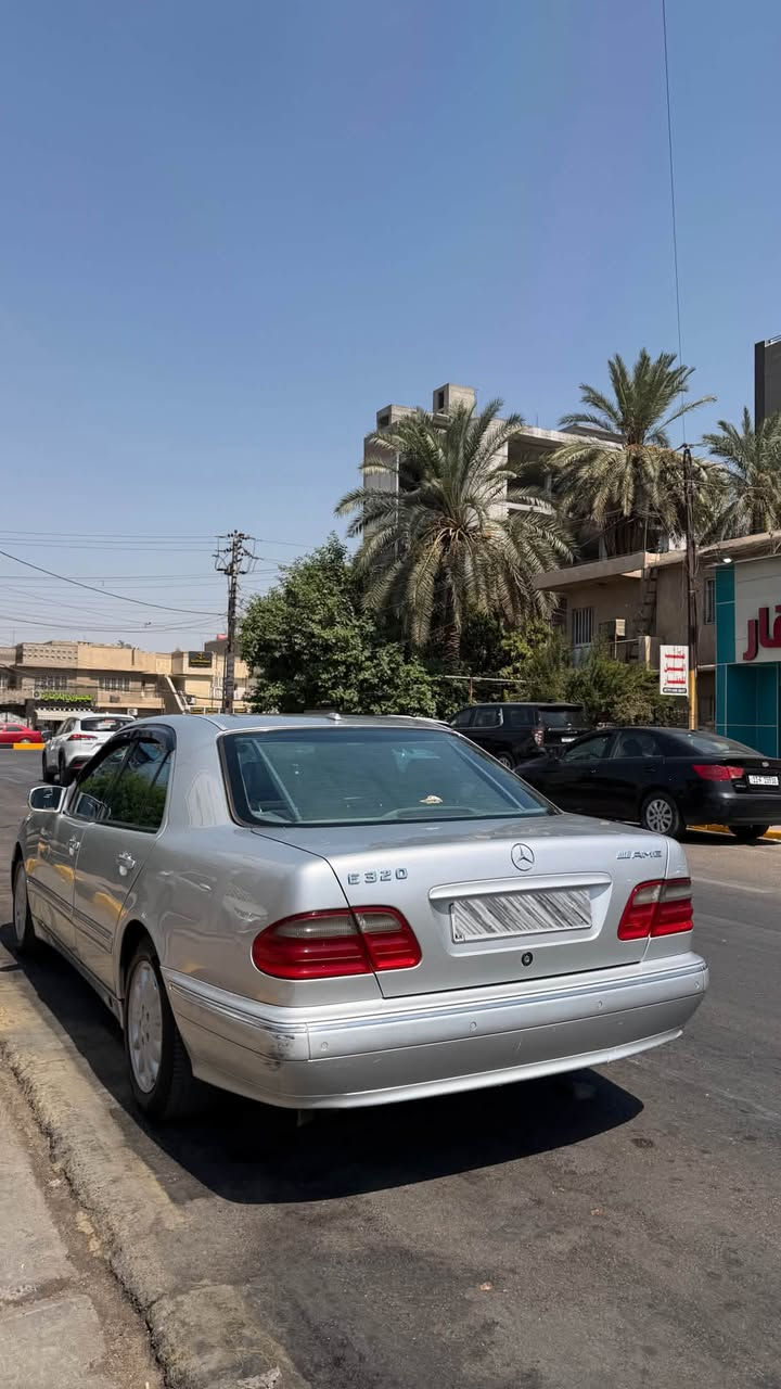 السلام عليكم
مارسدس ام عيون موديل 2000 وارد يابان سياره
فول مواصفات E320 
رقم اربيل انكليزي 
فحته مقاعد كهرباء تدفئه تبريد غرفه السياره جلد سوادء صاج اخضر  
حداديه جديده 
محرك V
سياره كامله من كلشي

العنوان بغداد شارع فلسطين للاستفسار الاتصال 
***********
السعر 
130$
