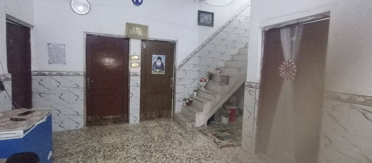 بيت للبيع المساحه 284
في ميسان دوانم بيت مخيلف 
يحتوي ع 4 غرف نوم وصاله ومطبخ واستقبال 
و2 حماام 
و2 تواليت 
***********
