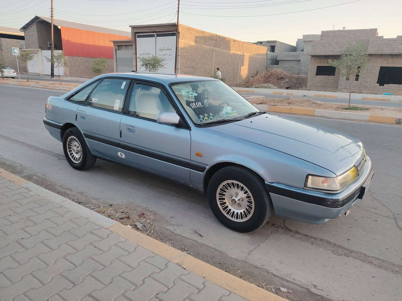 السلام عليكم 
مازدا موديل 90
 8بخ رقم اربيل سنويه منتهيه صارلها 4اشهر شرط التحويل كير مكينه شرط كهربائيات كلها شغاله صدر نص عمر 
 السعر 40وبيها مجال ومراوس حسب القناعه 
***********
