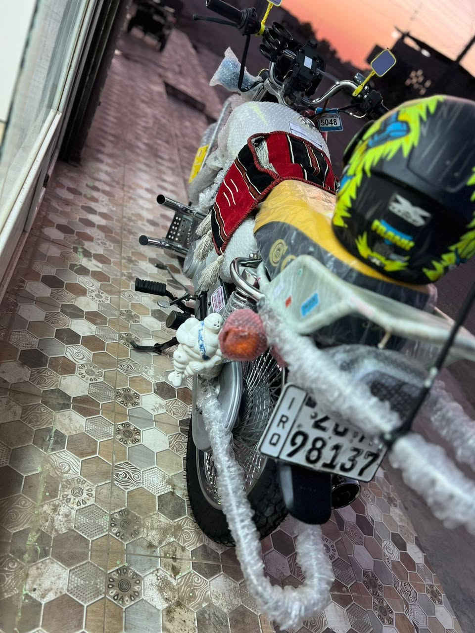 السلام عليكم دراجه البيع سونك تراجه نضيفه مضح بل صوره  مترقمه ديالى تحويل ثاني يوم السعر محتاج جاي ريد بيع 1300 بيه مجال بصيط ***********  العنوان بغداد جسر ديالى الكغوليه
