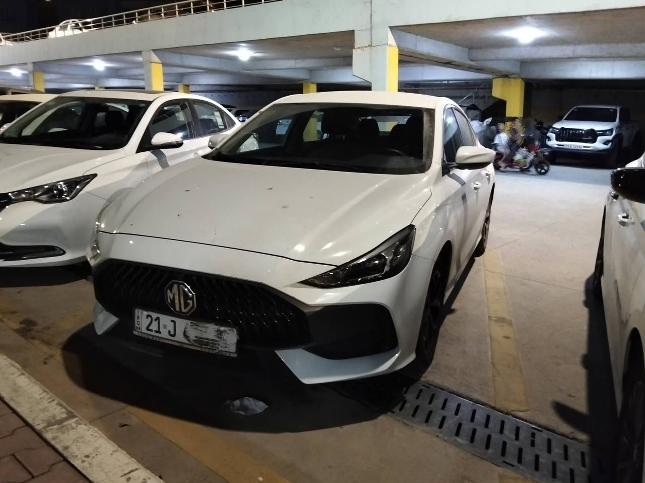 MG GT 2025
گێر عادی
سی هەزار ڕۆیشتووە (٣٠٫٠٠٠ کم)
بۆیاخ تەنک
بێ بۆیاخ، بێ سارد، بێ PDR 
سلێمانی
***********
