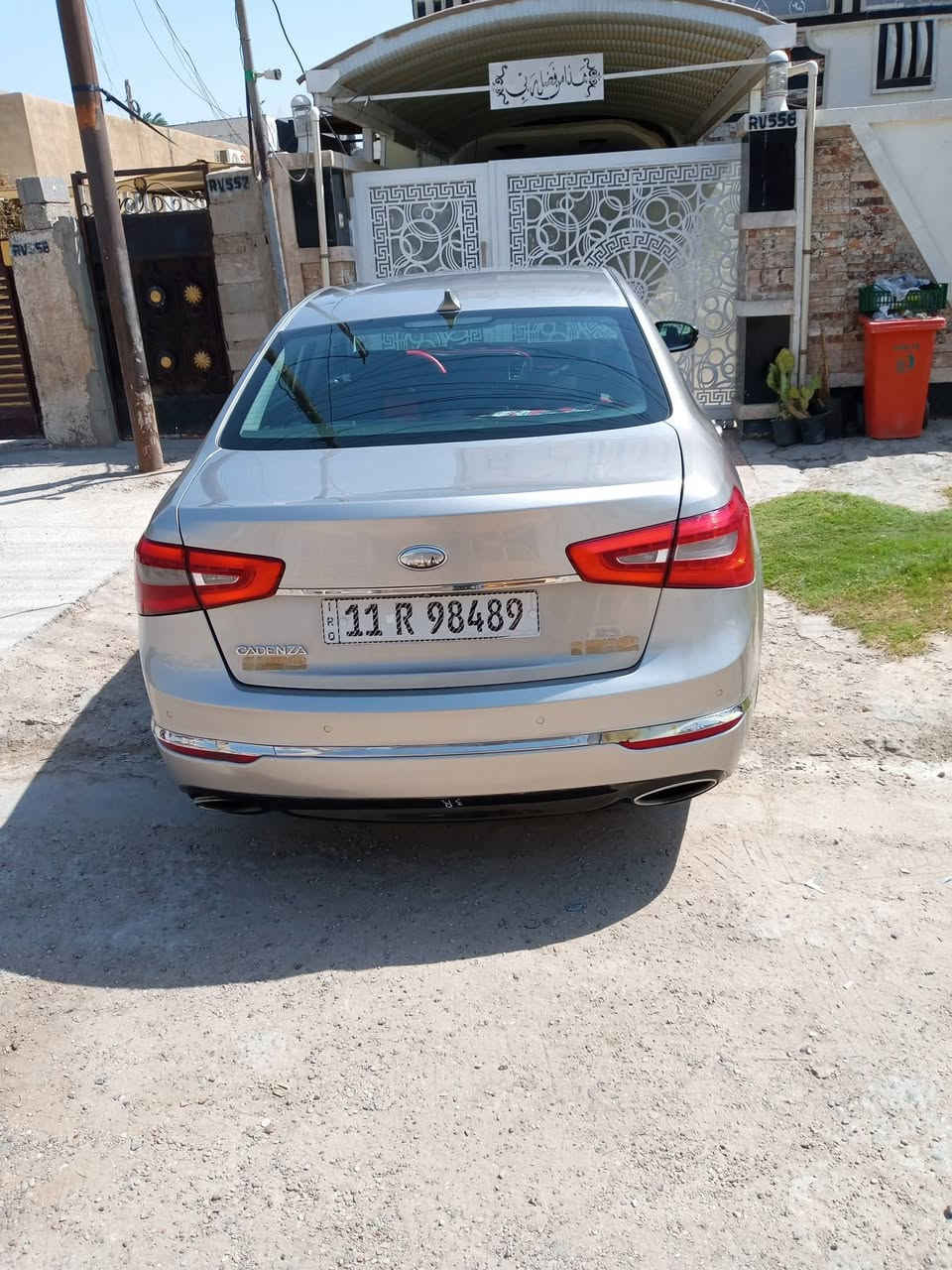سلام عليكم كية كادنزا وارد امريكي موديل ١٤ بيه ٣قطع كلير بأمريكا بدون ايرباك سيارة كاملة وجاهزة من اي نقص فول ماعدا بانوراما السعر ١١٨ الاتصال ع***********
