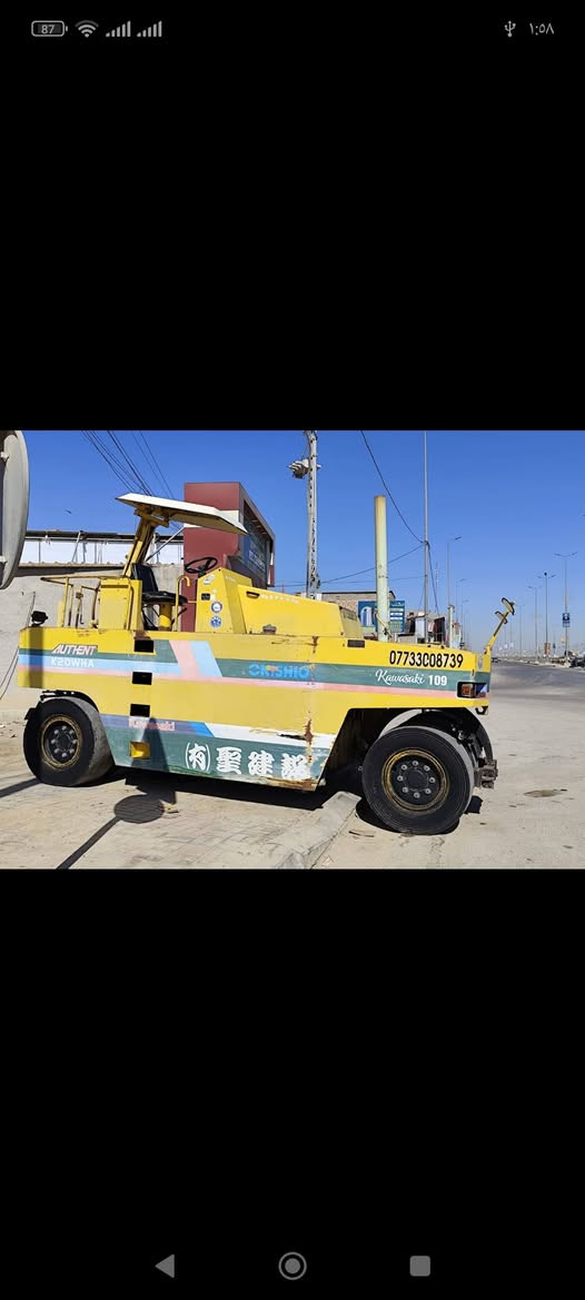 حادلة للبيع ، كاوسكي مكينه ازوزه ٧ تاير حجك كبير ، منفيس *********** سعرها شدتين ونص ، غير متواجد عالفيس اتصال فقط***********
