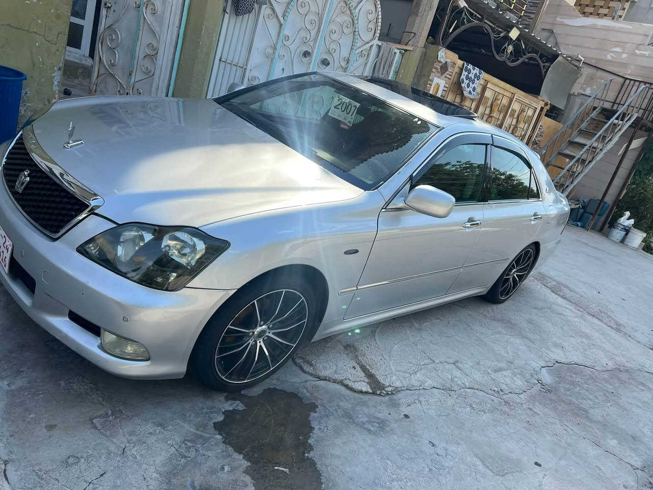 سلاوی خواتان لێ بیت
شاهینە مۆدێل ٢٠٠٧سلفەر موسس سپۆرت 

بەسمە رەساسی 

پێنج بەسمە 

مەکینە بچوک بە کەورە 

بێتەقەو رەقە  

سلایت 

مشت لێک سز 

بێ عەیبوو عار 

نرخیشی ٦٩ مەعامەلی برایەنە 

ژمارەی مۆبایل ***********
