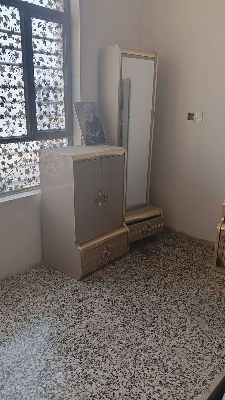 سلام عليكم غرفه تركي درجه اولئ كلش نضيفه مستعمله شي كلش قليل سعر الاتصال على الرقم ***********

