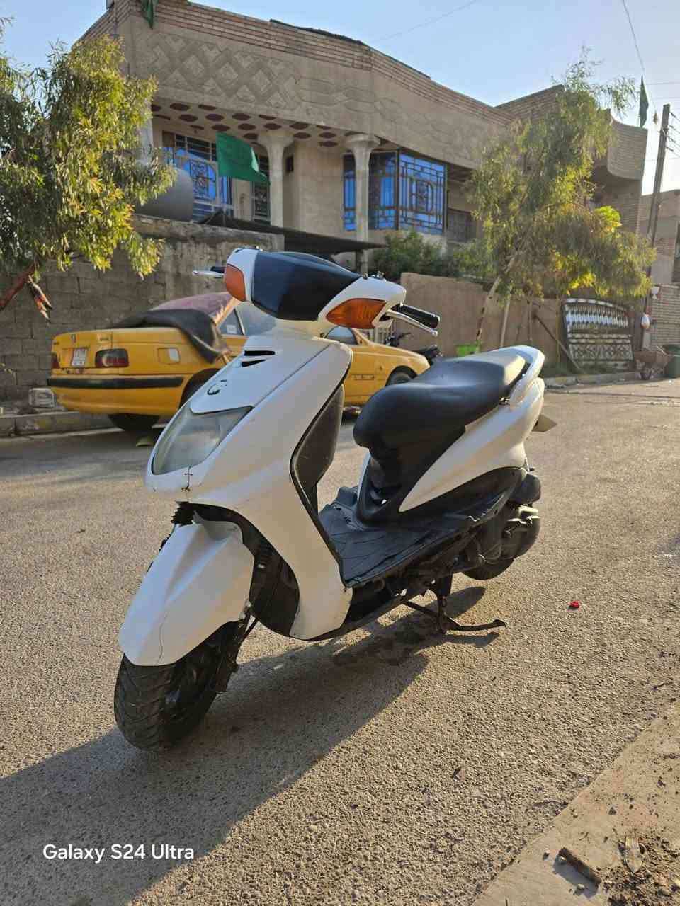 دراجه سكنس نثيه للبيع التواصل *********** المكان بغداد العبيدي
الدراجه نضيفه بلاديه من طول لطول كهربائيات كلها شغاله
