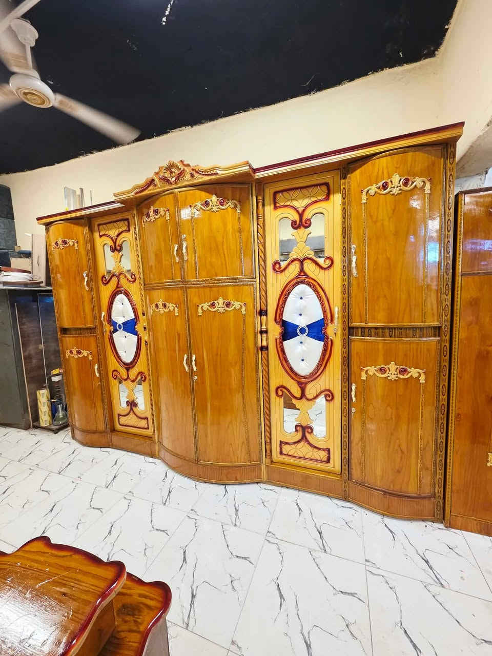 غرفه صاج عراقي ملحق مستخدام 🇮🇶
نضافه/85 بل💯
السعر / 750قفل🔓
موديل مميز🙅
لون اشكرة 🦋
  نقل🛻 وشد 📌داخل بغداد مجانأ 
يوجد توصيل محافظات بكروة✈️
تصعيد حسب الاتفاق👩🏼‍🚀
