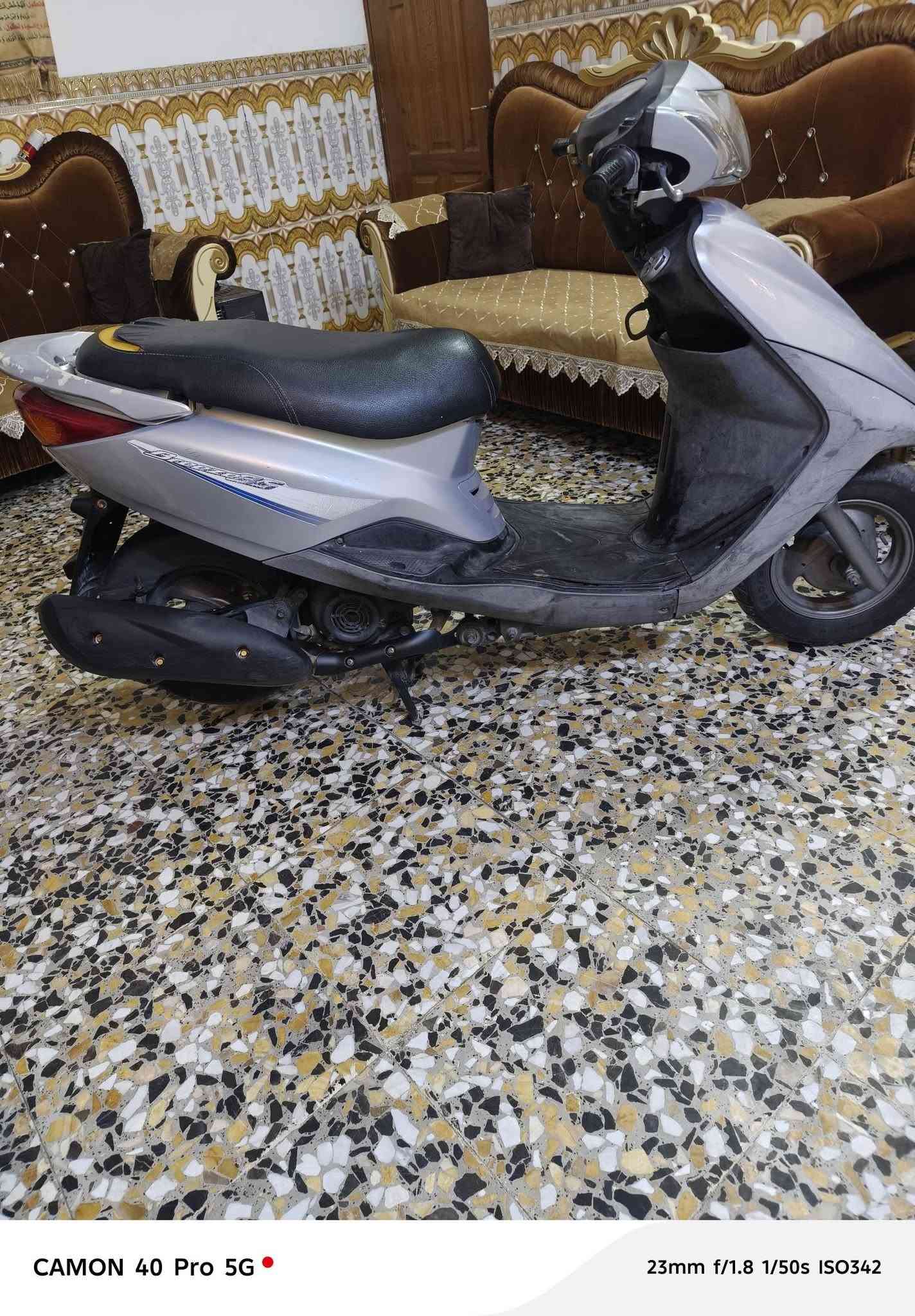 اكزز بغبغاء • شهرين • حالة الوكالة