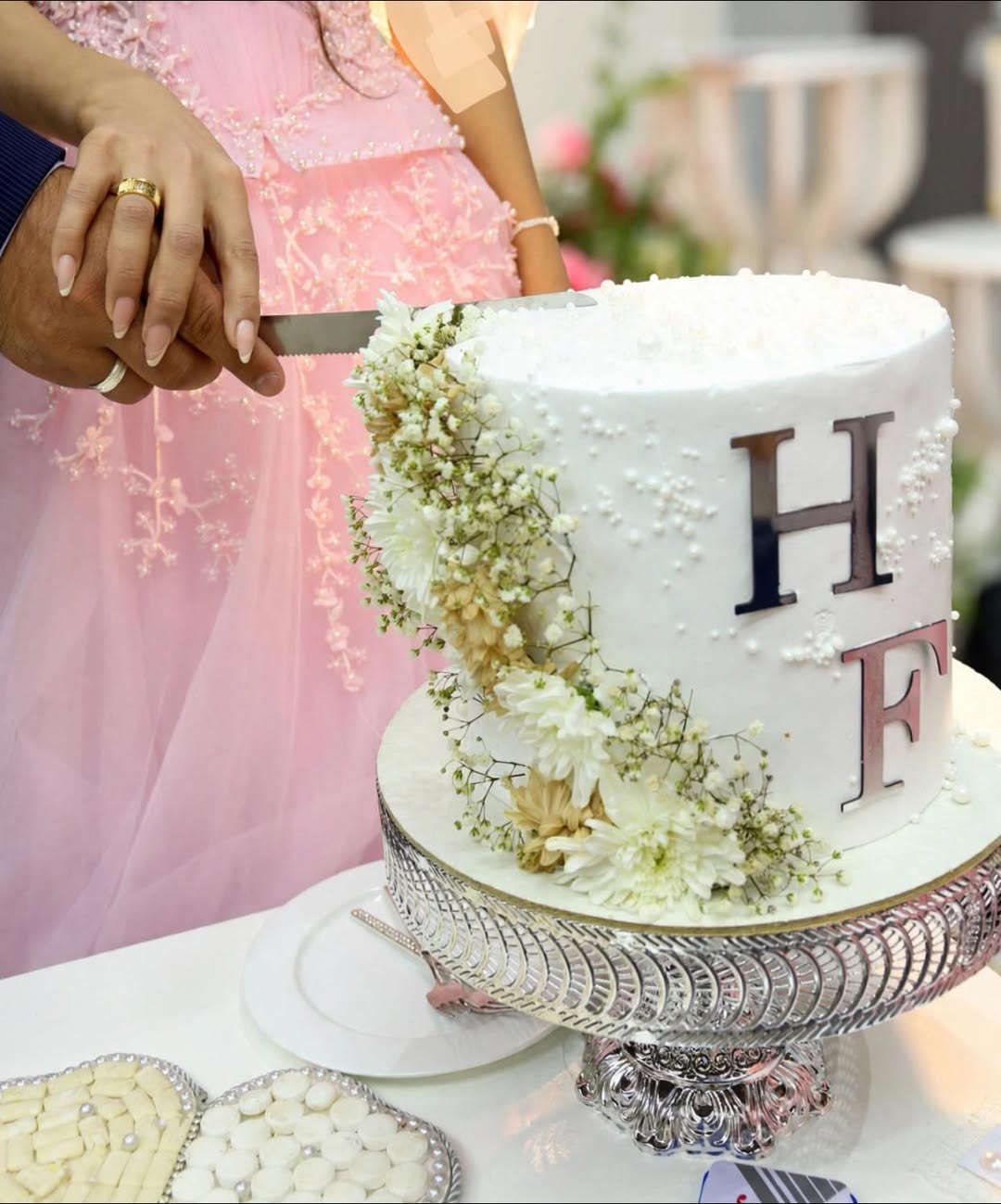 ملك انا 🤵🏻💍👰🏻‍♀️.

جلسة تصوير مهر📷✍️

للحجز والاستفسار تواصل ع الخاص او الاتصال بالرقم ***********

المصوره فرح
